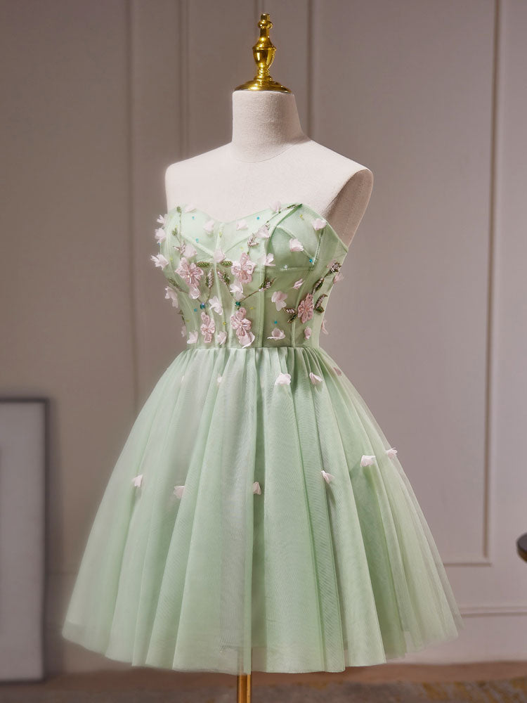 Elegant A-Line Tulle Beads Green Mini Prom Dress for Women - Perfect for Homecoming, Party, and Special Occasions
