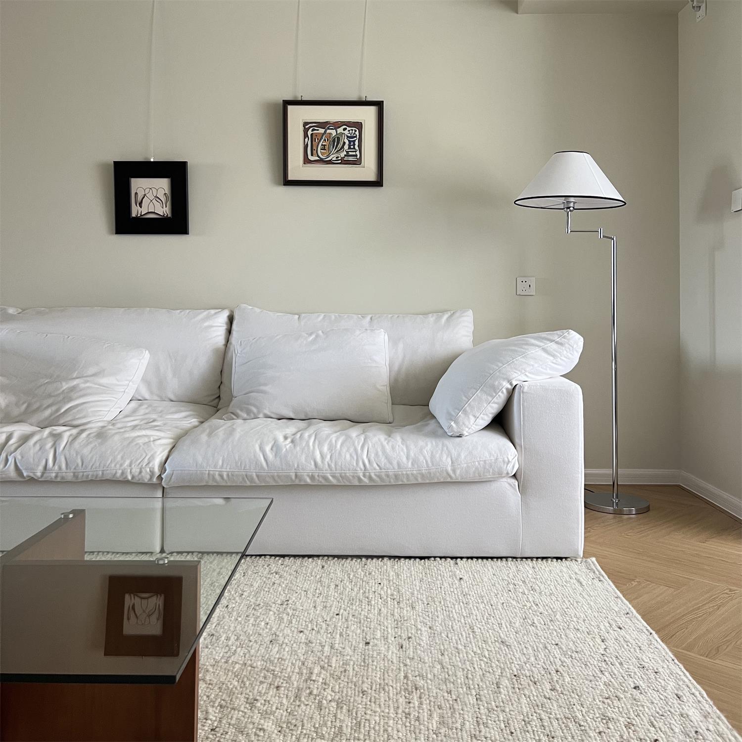 Modern Dakota Floor Lamp - Adjustable Height LED Standing Light for Living Room, Bedroom & Office - Warm White & Cool White Dimmable Reading Light with Remote Control