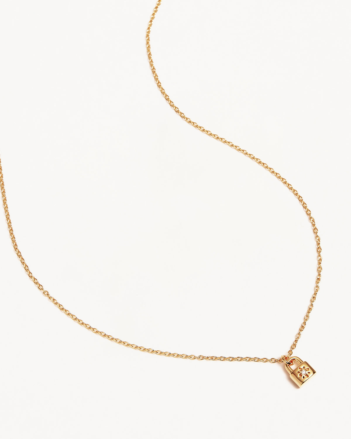 18K Gold Vermeil Crystal Lotus Padlock Necklace for Women - Elegant Dainty Jewelry Gift for Birthday, Anniversary & Valentine's Day - Perfect for Everyday Wear & Special Occasions