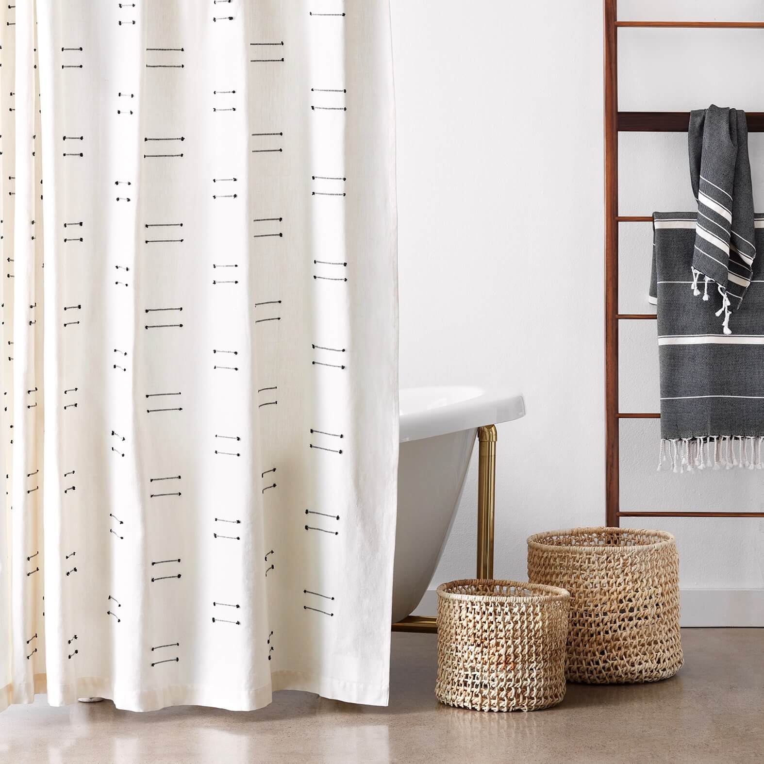 Stylish Chilka Shower Curtain - Waterproof Bathroom Decor for Modern Homes - Perfect for Bathrooms, Showers & Spa-Like Retreats