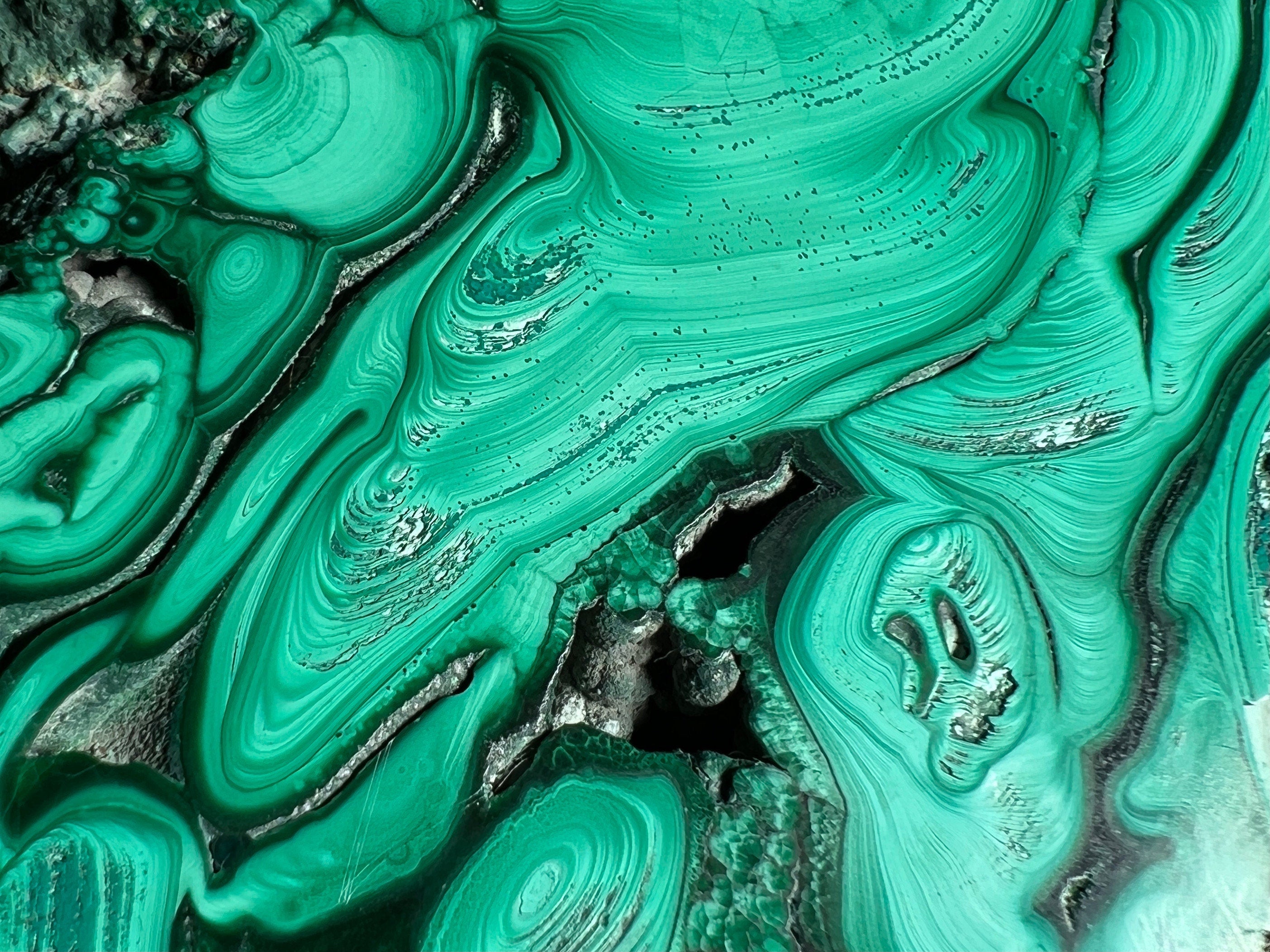Premium MALACHITE Crystal Slab - Natural Green Malachite Stone for Jewelry Making, Unique Gifts & Home Decor (50483) | Perfect for Healing Crystals Collection, Meditation Space & Luxury Interior Design