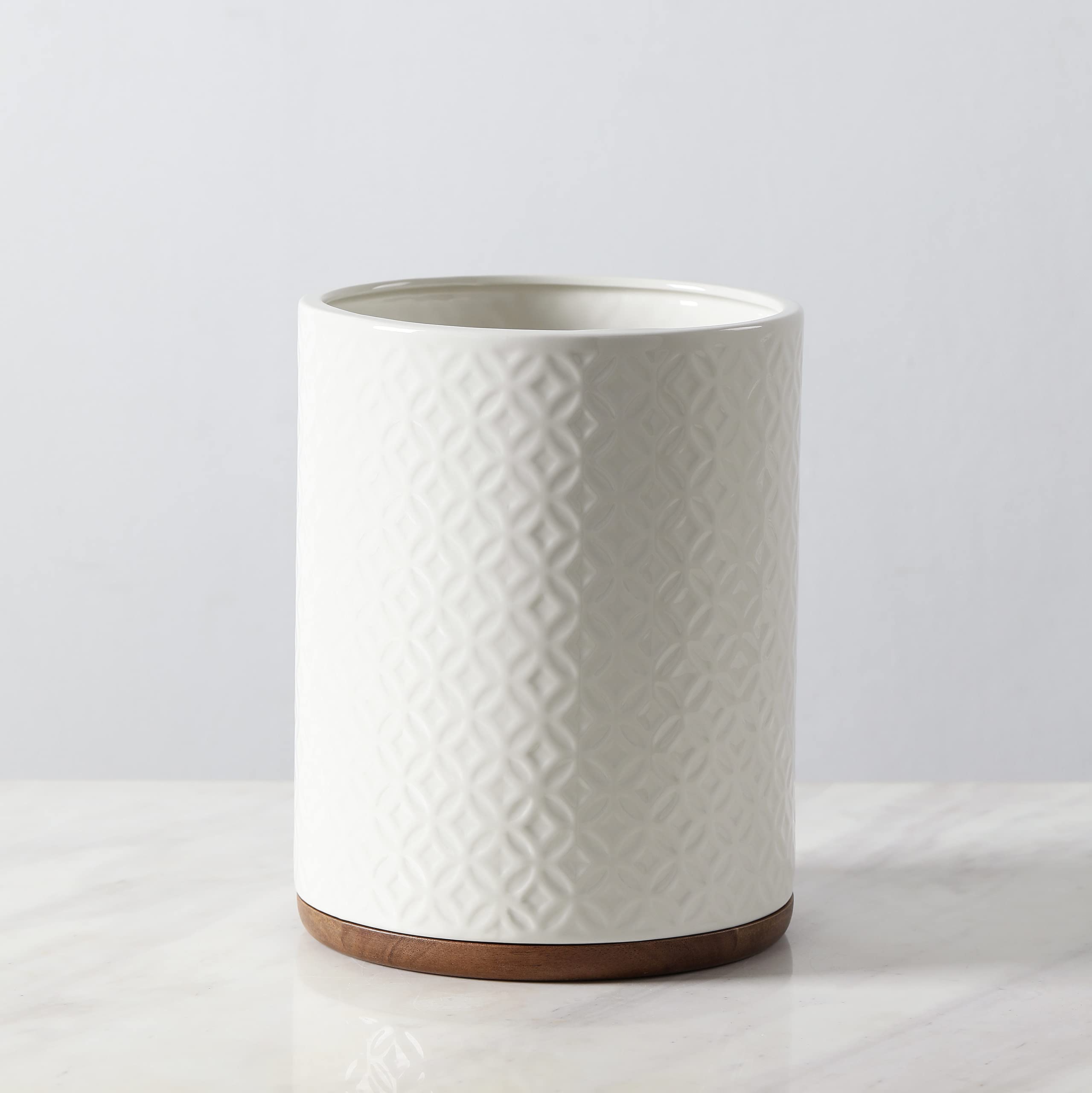 Elegant Ceramic Bathroom Trash Can with Wooden Base - White & Beige Decorative Waste Bin for Bathroom, Bedroom, or Office - Perfect for Home Décor and Organization
