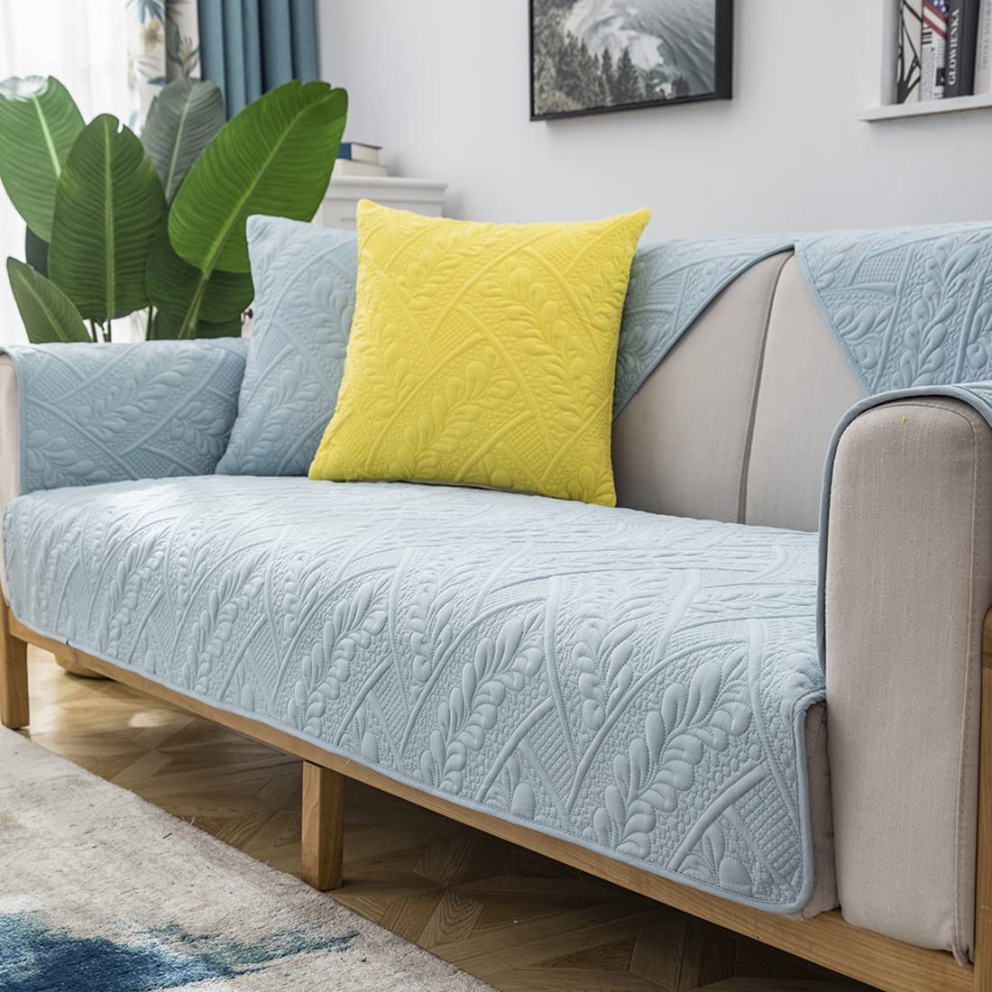 VCTOPS Non-Slip Quilted Cotton Sofa Cover - 36