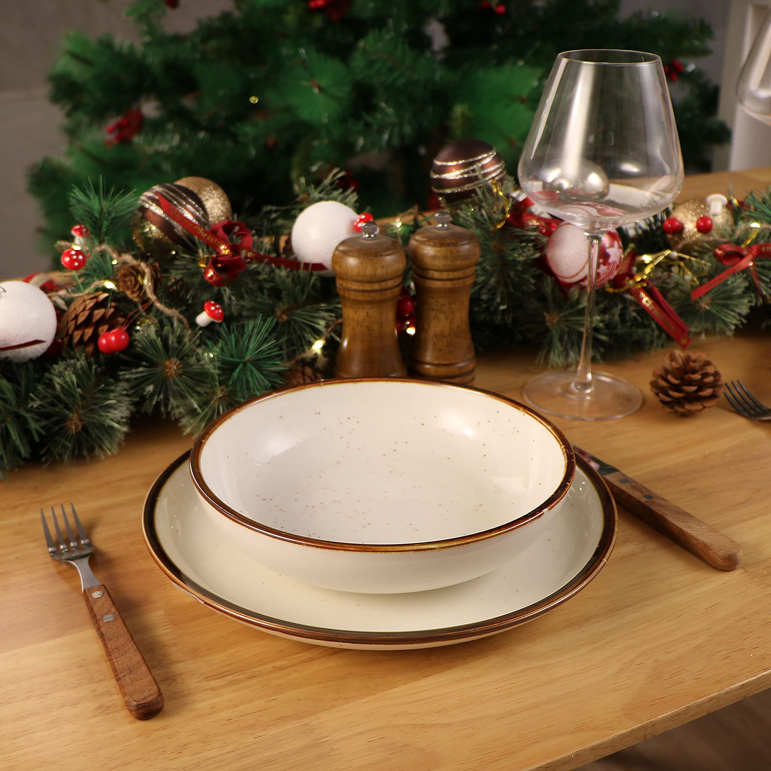 ONEMORE 10.5 Inch Dinner Plates and 30 oz Pasta Bowls Set - Microwave, Oven & Dishwasher Safe - Cream White Porcelain Dinnerware for Family Meals, Parties & Restaurant Use