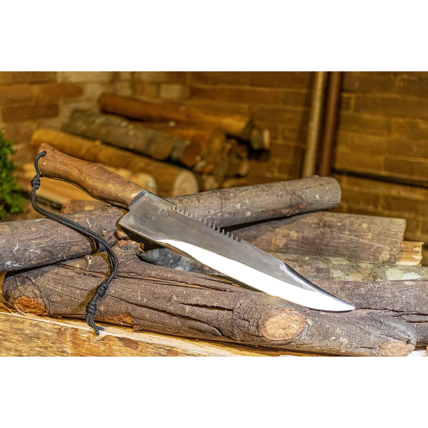 Brazilian Flame Hunter Bison Knife - Full Tang Fixed Blade Tactical Survival Knife | 420C Stainless Steel | Perfect for Outdoor Camping, Hunting & Emergency Preparedness