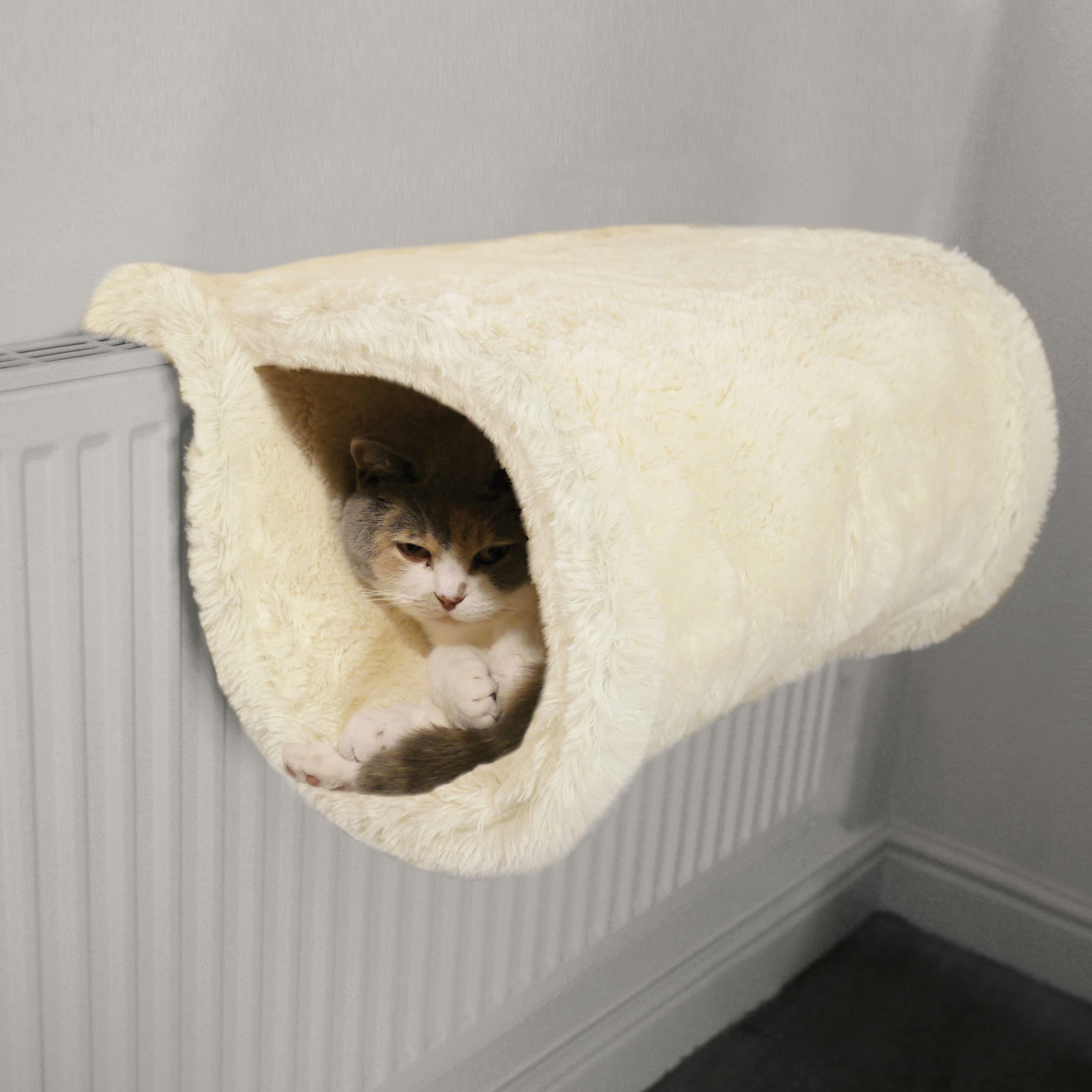 Premium Natural Sisal Cat Scratcher & Luxury Plush Cat Bed - Durable Scratching Post with Cozy Sleeping Spot for Indoor Cats, Perfect for Living Room or Bedroom