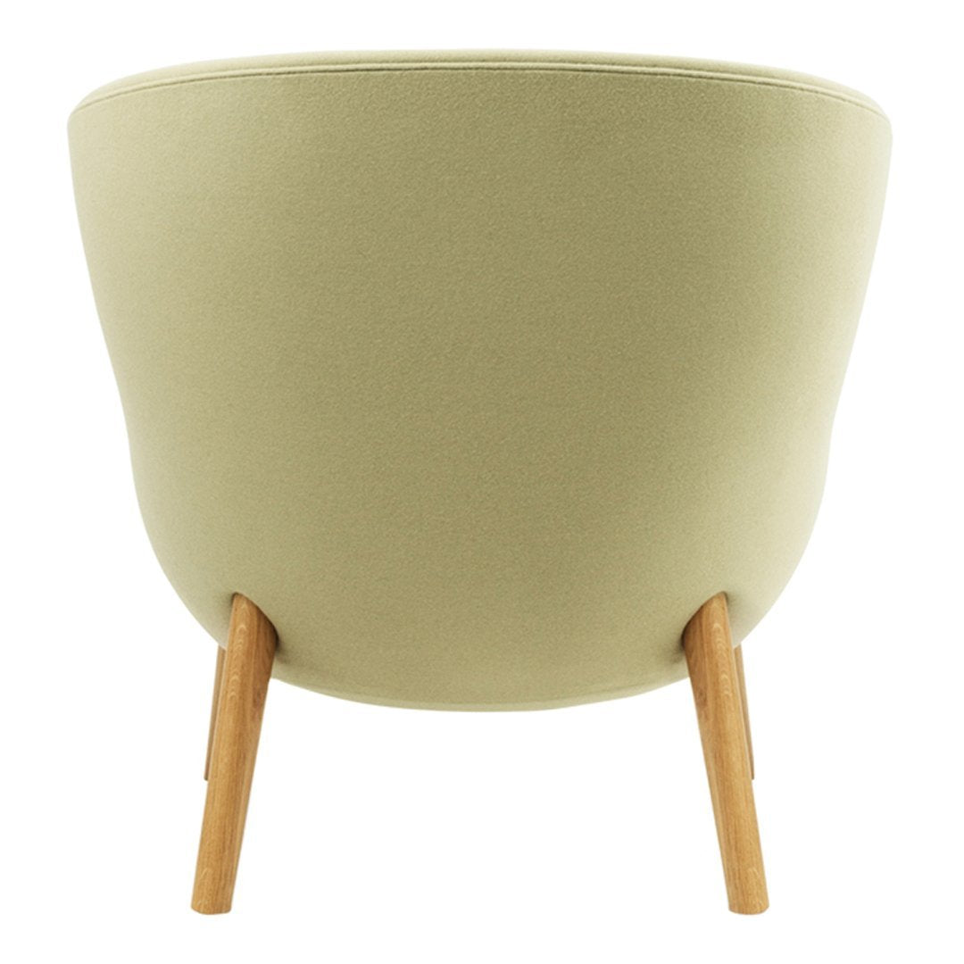 Modern Hyg Lounge Chair with 4 Sturdy Legs - Comfortable Low Profile Design for Living Room, Bedroom or Office Relaxation