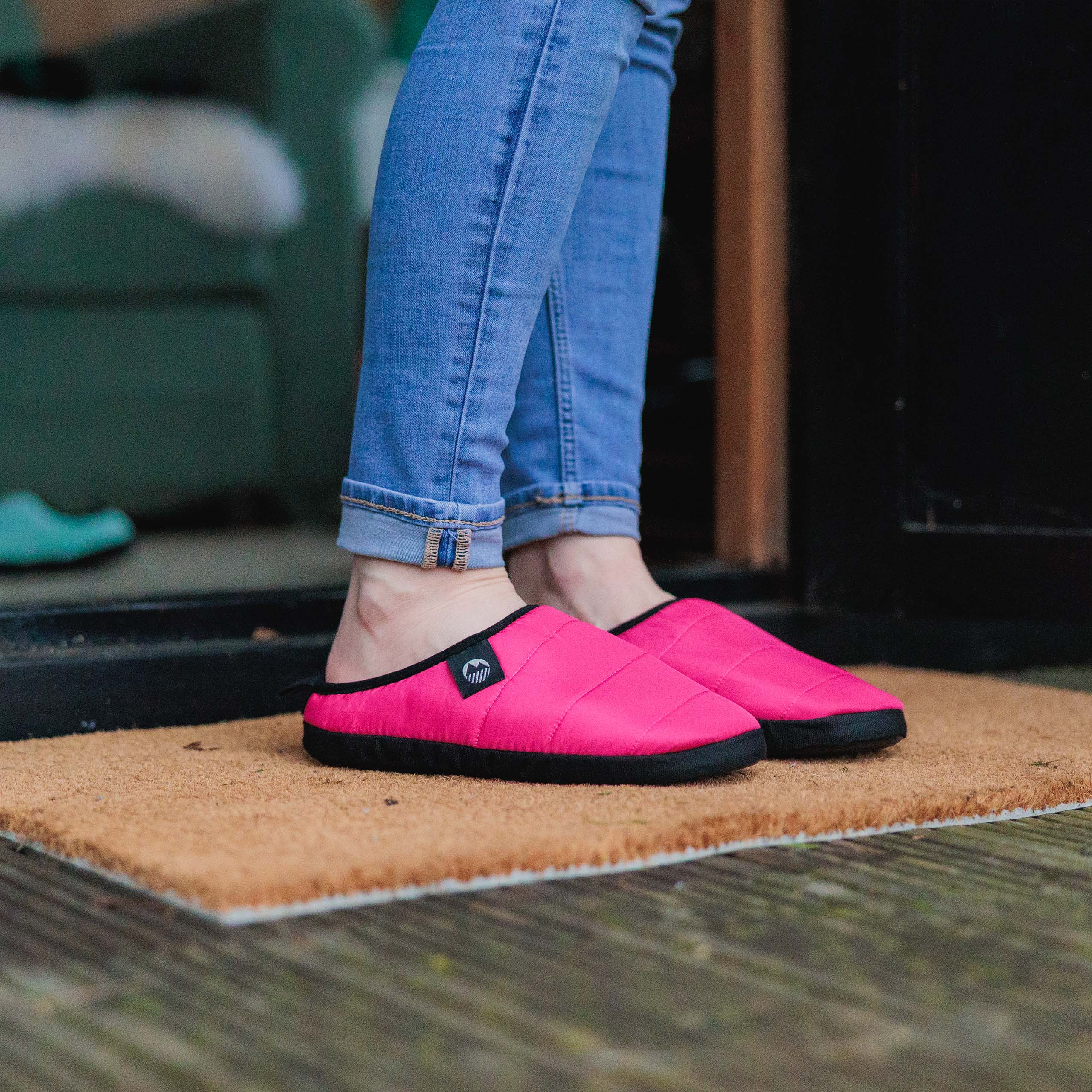 Wolfa Ultra Warm Women's Tent Slippers - Cozy Indoor/Outdoor Winter House Shoes for Camping, Hiking & Home Comfort