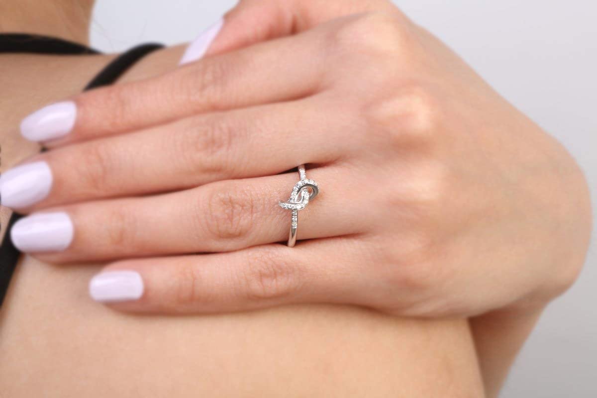 Elegant J. Box Women's Diamond Knot Ring in 9K, 14K & 18K Solid Gold - Promise Ring, Love Knot Ring, Engagement Ring with Brilliant or Black Diamonds - Perfect for Anniversaries, Valentine's Day & Proposals - RN240