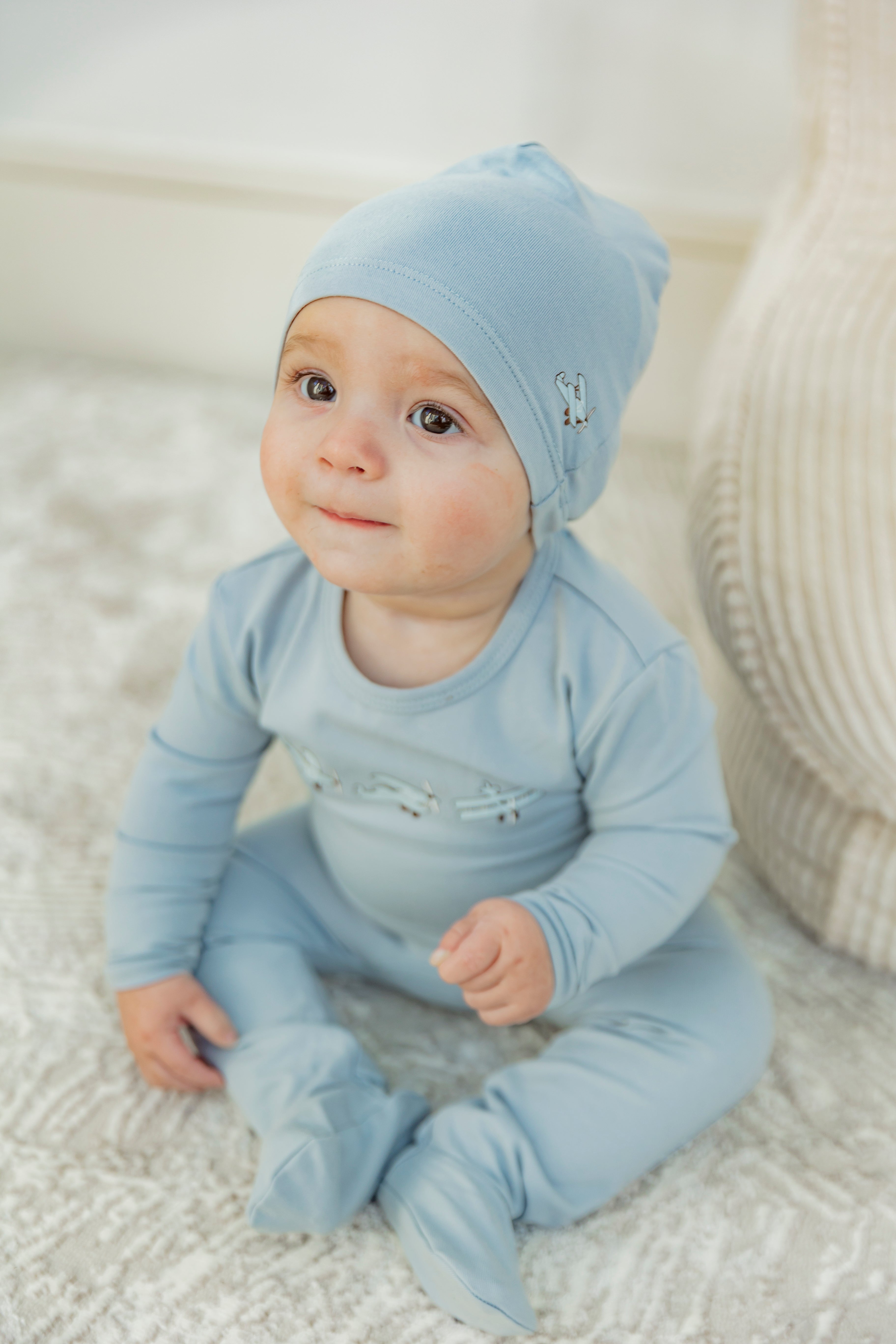 Ballet Plane Print Baby Onesie with Hat - Soft Cotton Romper for Infants & Toddlers - Perfect for Airplane Travel, Photo Shoots & Everyday Wear