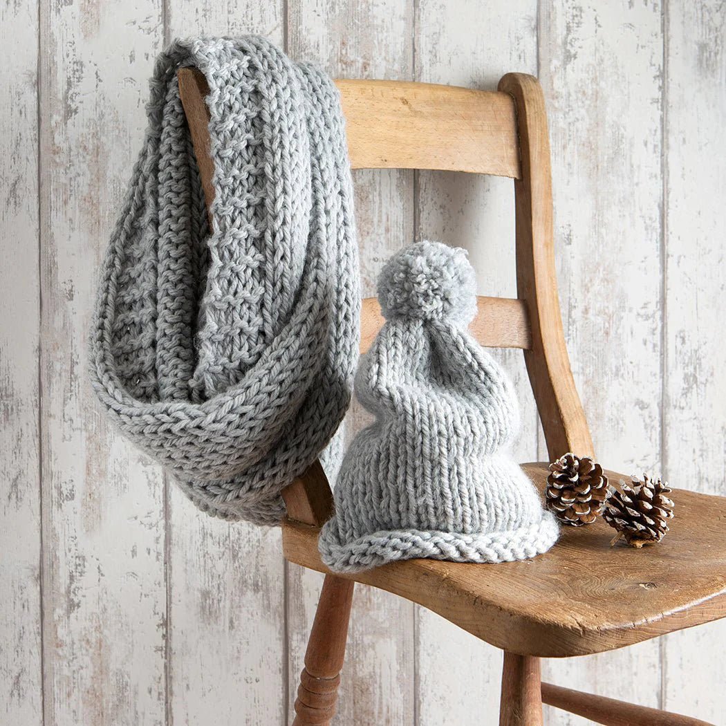 Learn to Knit Club Box - Complete Knitting Starter Kit for Beginners | DIY Yarn & Needles Set | Perfect for Relaxation, Gifts & Crafting at Home