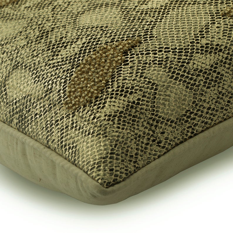 Luxury Gold Faux Leather Lumbar Pillow Cover for Couch & Bed - Decorative Animal Print Throw Pillow Case - Perfect for Living Room, Bedroom, and Home Decor