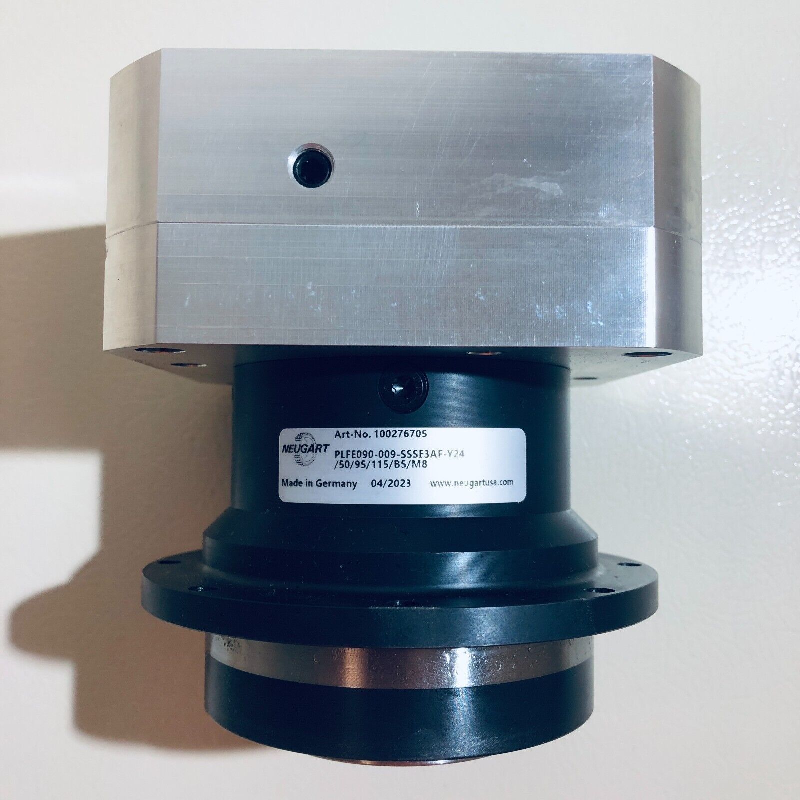 Neugart PLFE090 009 Precision Gearbox - High Torque Right Angle Planetary Gear Reducer for Industrial Automation & Robotics