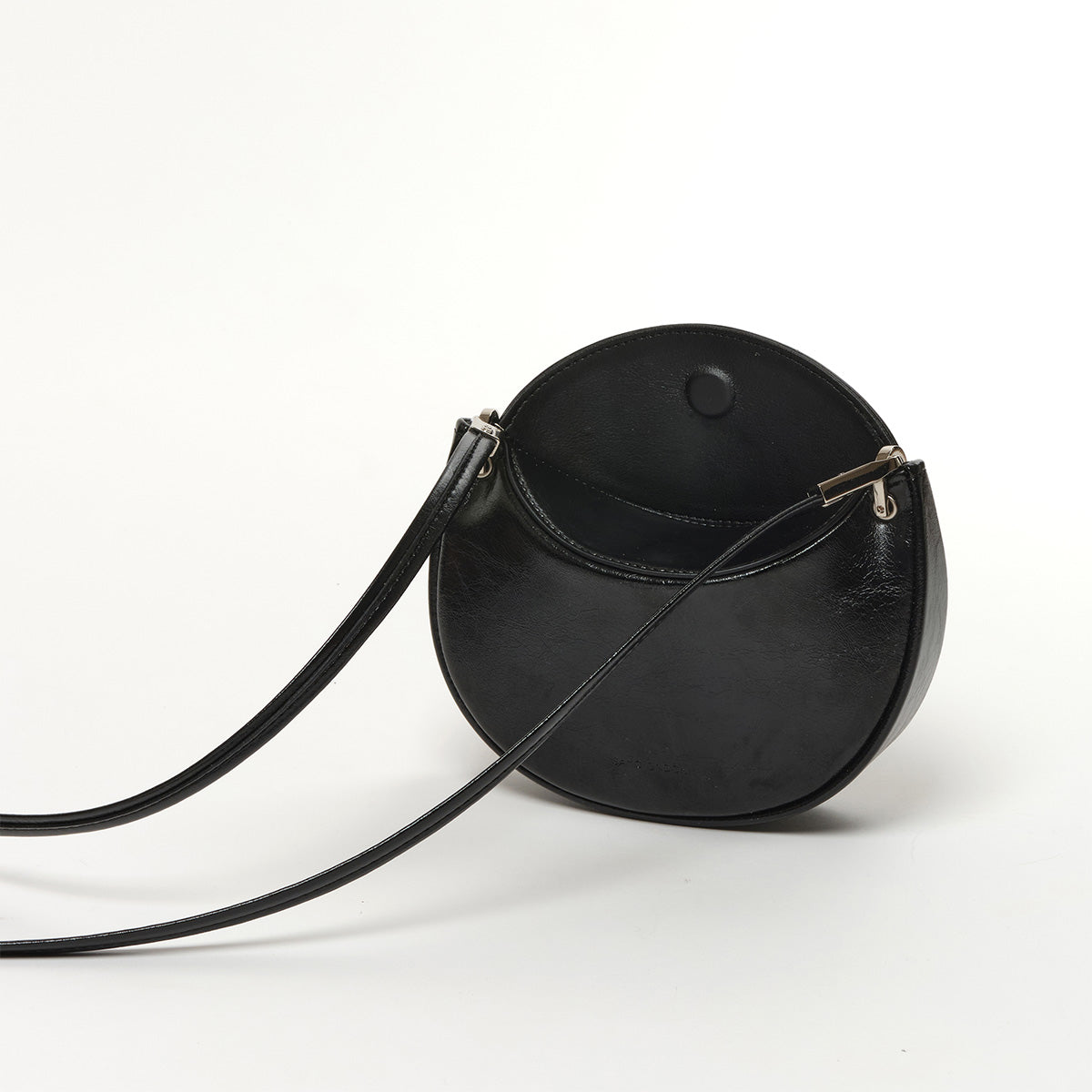 Stylish SAMO ONDOH Mini Apple Bag - As Seen on HyunA | Trendy Crossbody Purse for Women | Perfect for Daily Use, Shopping & Travel Accessories
