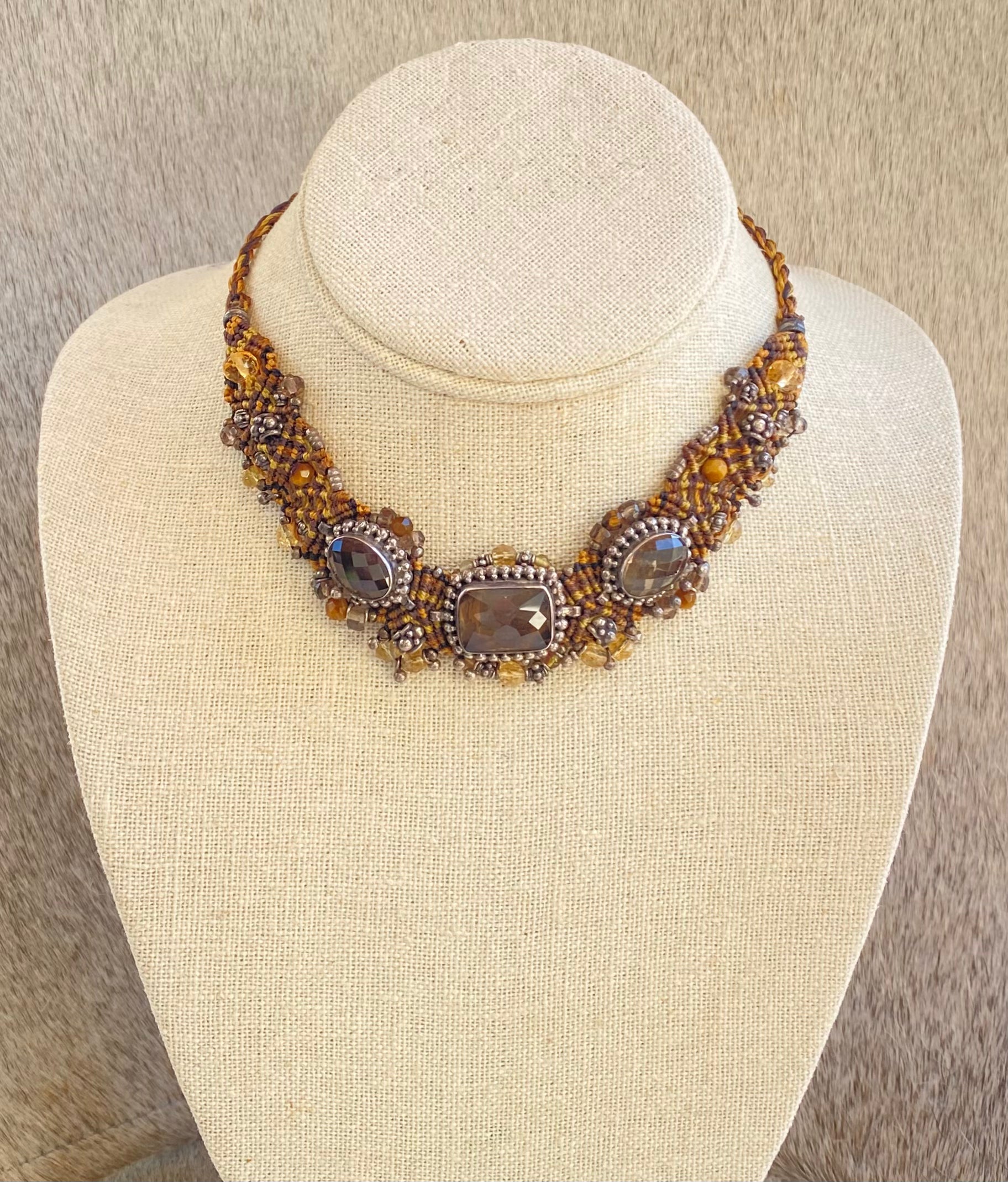Handmade Smokey Quartz Macramé Necklace - Natural Stone Bohemian Jewelry for Women - Perfect for Yoga, Meditation & Spiritual Healing