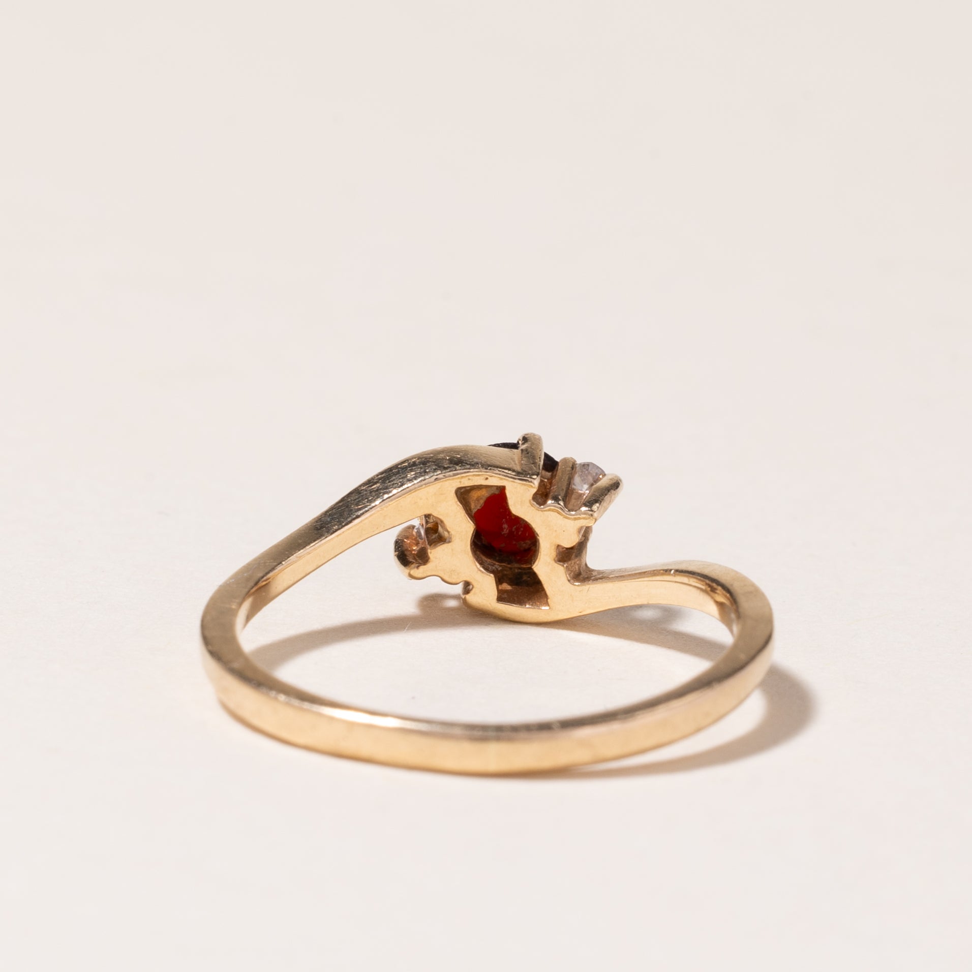 10K Yellow Gold Garnet & Diamond Ring - 0.41ct Garnet & 0.01ctw Diamond - Size 5.25 - Elegant Birthstone Jewelry for Women - Perfect for Anniversary, Birthday & Valentine's Day Gifts