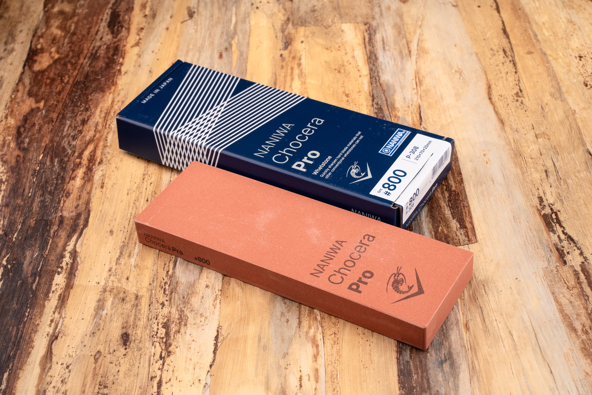 Naniwa Chocera Pro 800 Grit Sharpening Stone – Premium Whetstone for Knives, Tools & Woodworking – Ideal for Home Kitchen, Professional Chefs & DIY Enthusiasts
