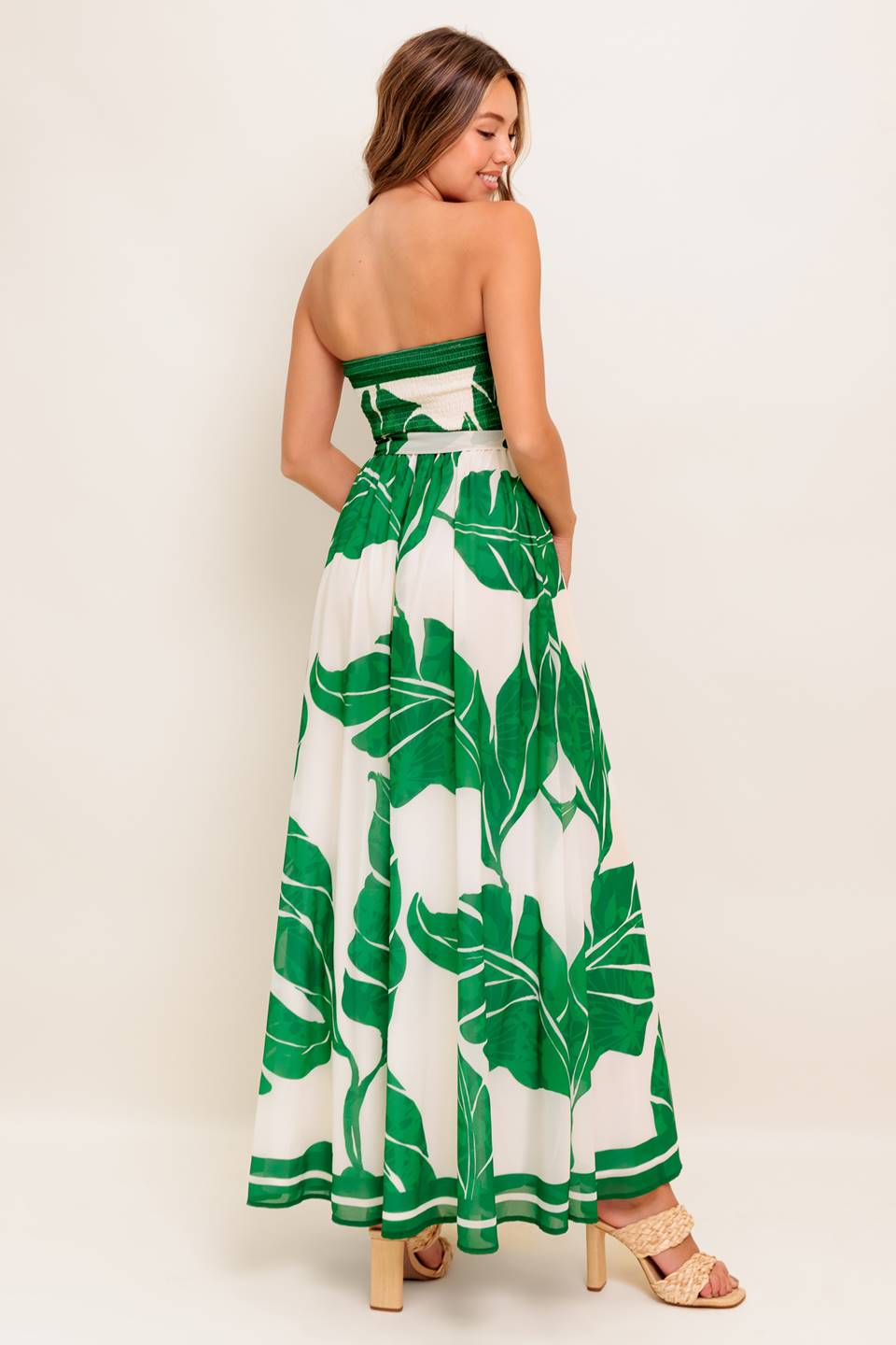 BALI BREEZE Tropical Leaf Print Maxi Dress - Women's Flowy Summer Beach Dress for Vacation, Party & Boho Style