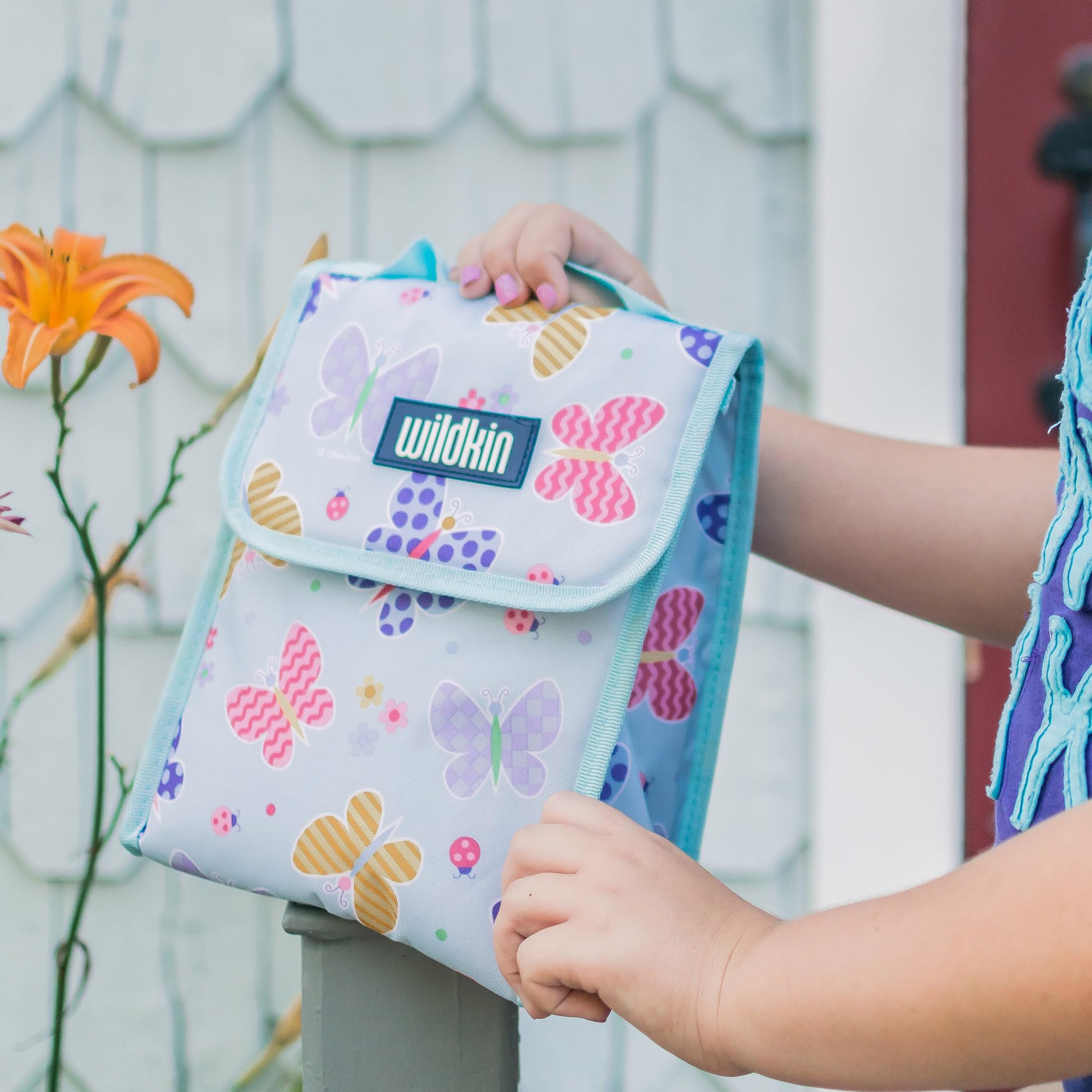 Wildkin Kids Insulated Lunch Bag - Reusable Thermal Lunch Box for School, Travel & Picnics - Keeps Food Hot or Cold - Butterfly Garden Design - Perfect for School Lunches, Day Trips & Outdoor Adventures
