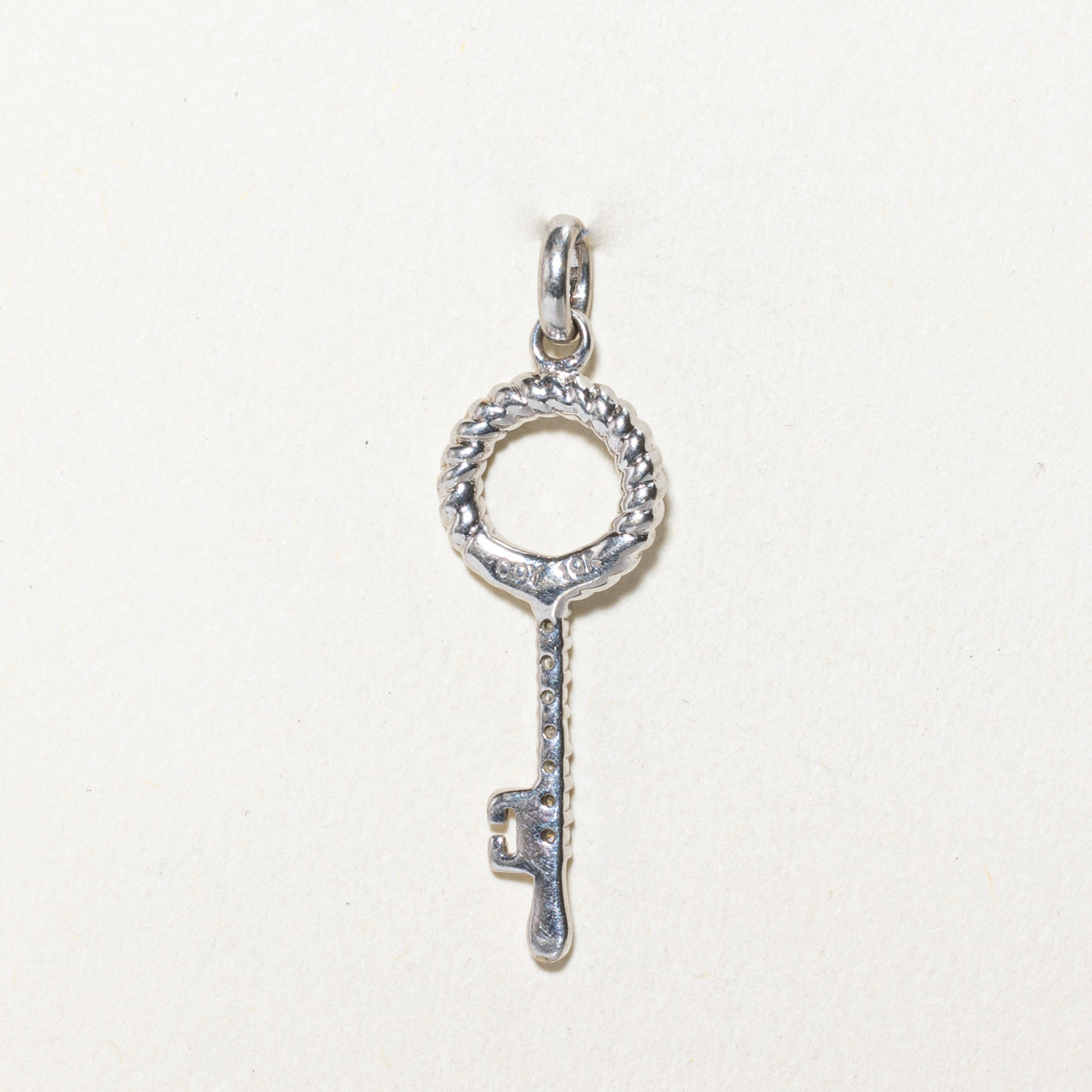 0.05ctw Diamond Key Pendant Necklace - Elegant Jewelry Gift for Women, Perfect for Valentine's Day, Anniversary & Special Occasions