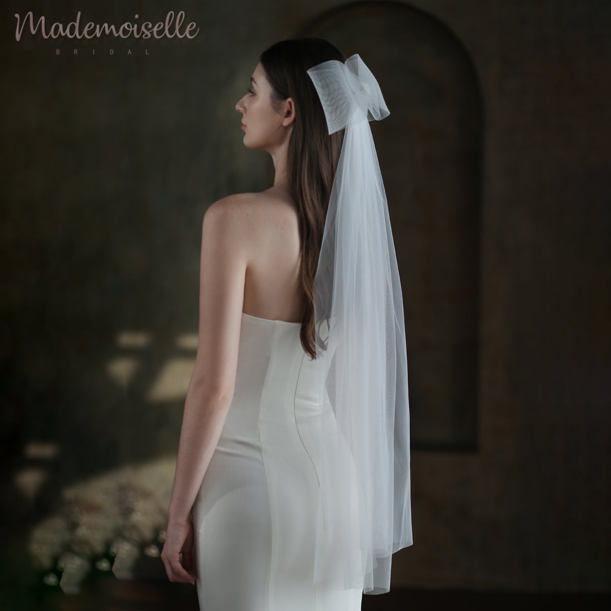Erin Veil - Elegant Lace Wedding Veil for Brides | Perfect for Church Ceremonies & Outdoor Weddings