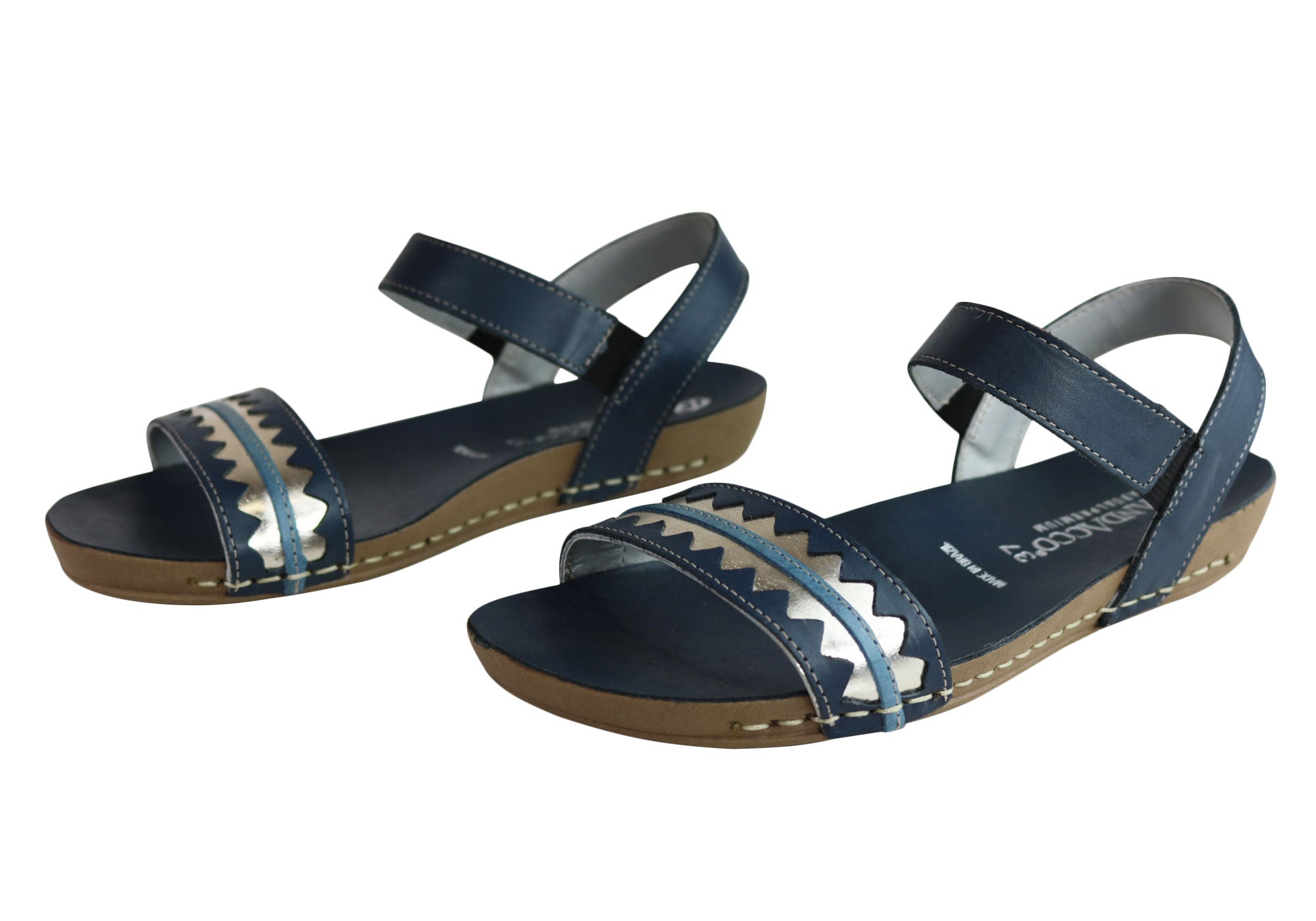 Andacco Women's Comfortable Leather Flat Sandals - Handmade in Brazil - Perfect for Summer, Beach & Casual Outfits