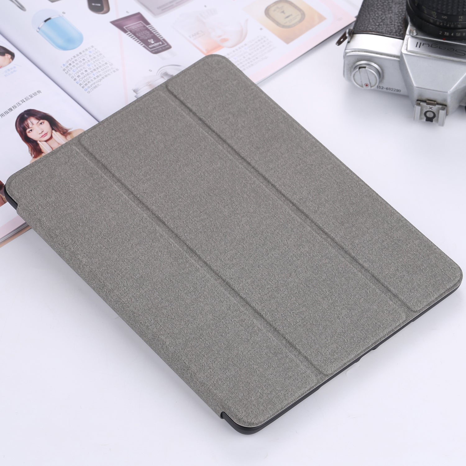 Premium iPad Pro Smart Cover Case - Slim Protective Cover for iPad Pro 11/12.9 Inch - Durable & Lightweight Grey Stand Case for Work, Study & Entertainment