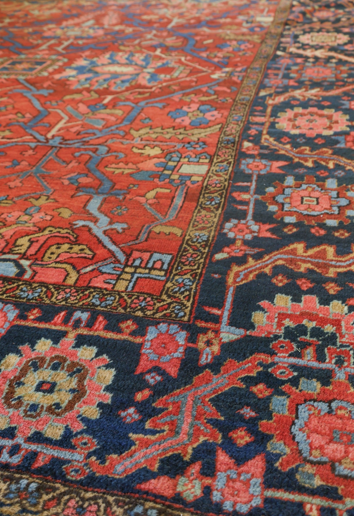 Vintage Heriz Handwoven Tribal Rug - Authentic Persian Carpet, J74269 - Perfect for Boho Living Room, Bedroom, or Home Office Decor