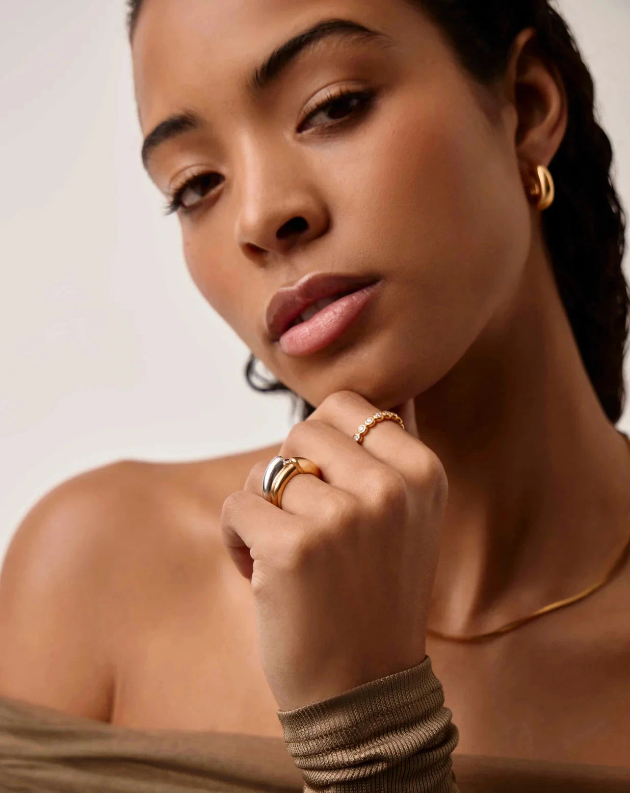 18K Gold Vermeil Sculptural Ridge Stacking Ring - Elegant Layered Jewelry for Everyday Wear & Special Occasions