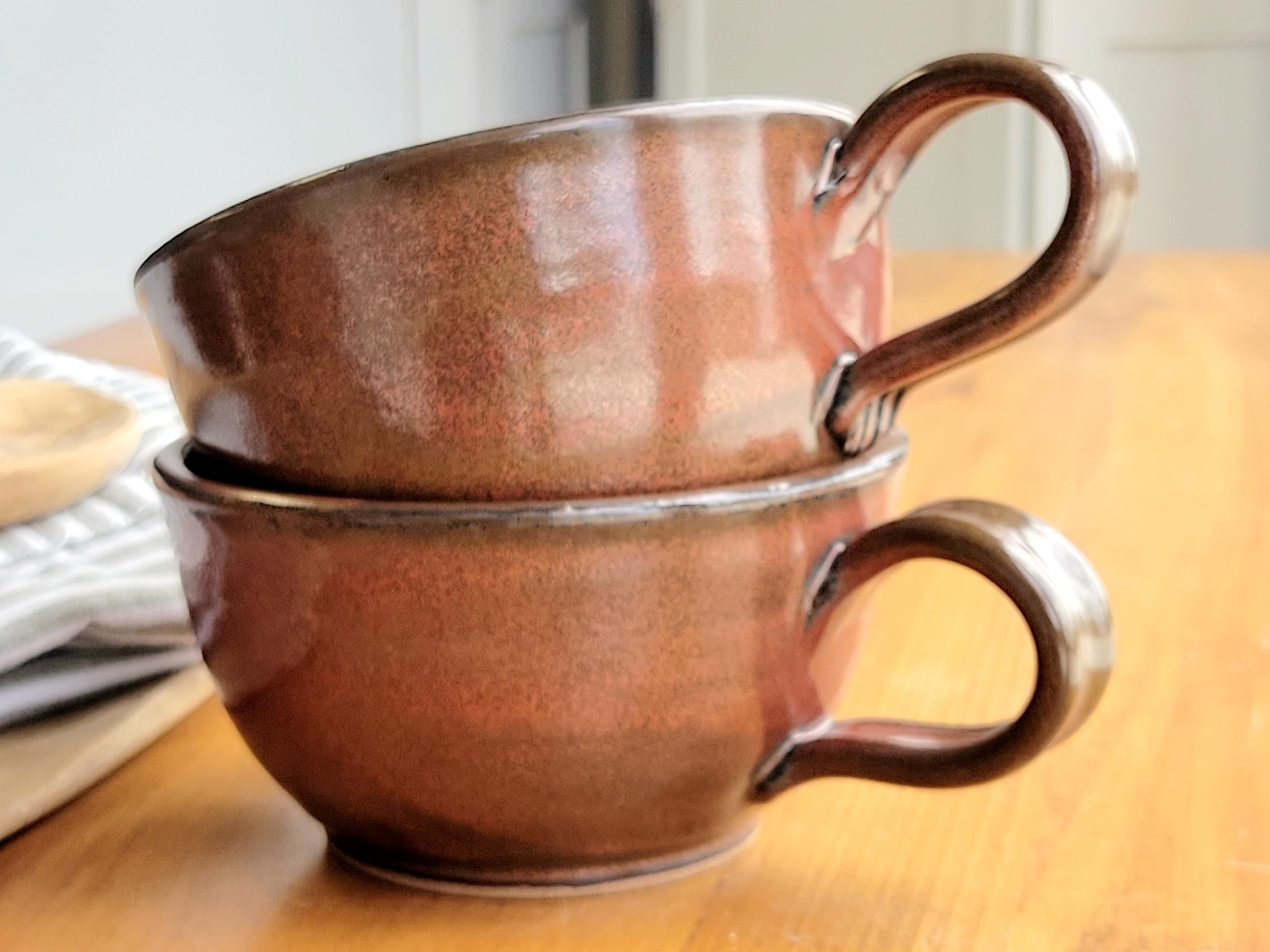 Farmhouse Style Soup Bowls with Handles - Set of 2 Deep Large Ceramic Bowls for Soup, Chowder, Stew - Rustic Handmade Pottery Kitchen Decor - Perfect for Cozy Meals, Dinner Parties & Farmhouse Decor