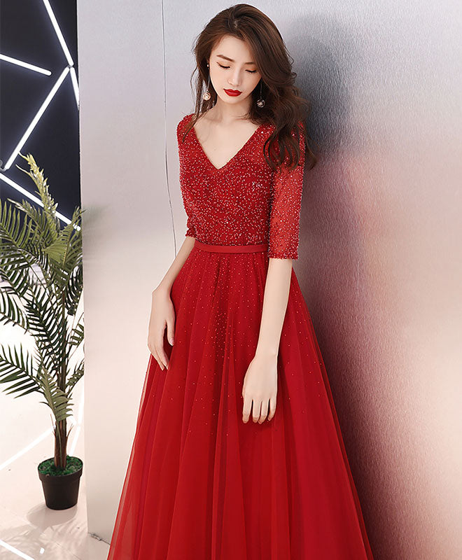 Elegant Burgundy Tulle Beaded Long Prom Dress with Lace Details - Formal Evening Gown for Homecoming, Quinceañera & Special Occasions