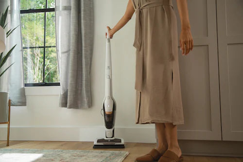 Electrolux EHVS2510AW Ergorapido Cordless 2-in-1 Stick & Handheld Vacuum Cleaner - Lightweight for Hard Floors & Carpets, Perfect for Home & Pet Hair Cleaning