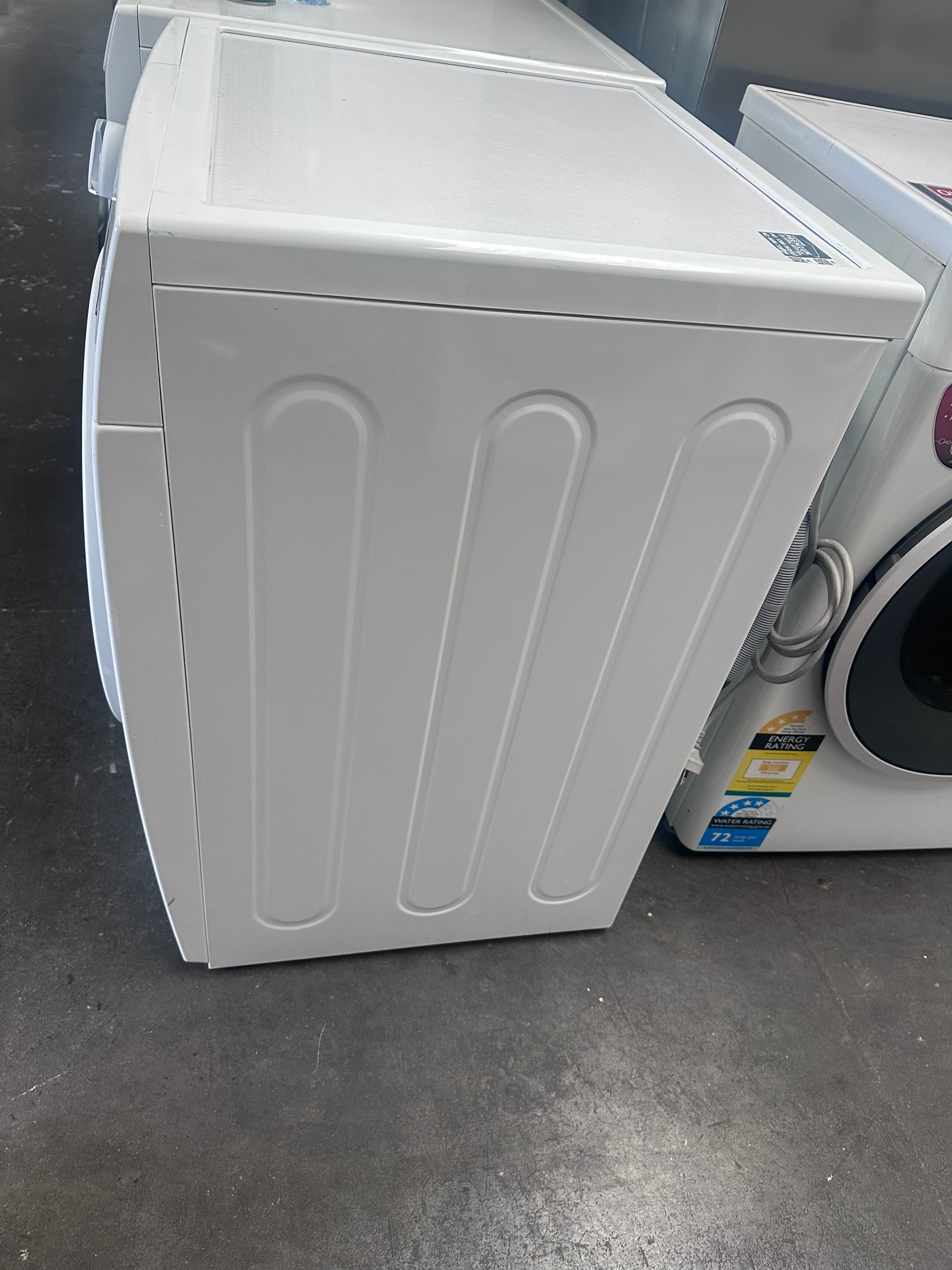 Refurbished Samsung 7kg Front Load Washing Machine - Energy Efficient, Quiet Operation for Apartments & Small Homes - Perfect for Laundry Rooms & Compact Spaces