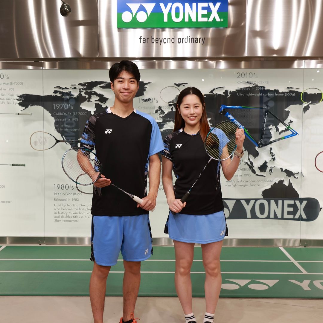Yonex Astrox 88 D Tour Badminton Racket (Silver/Black) - Professional Grade for Smash Power & Control | Perfect for Tournaments & Training