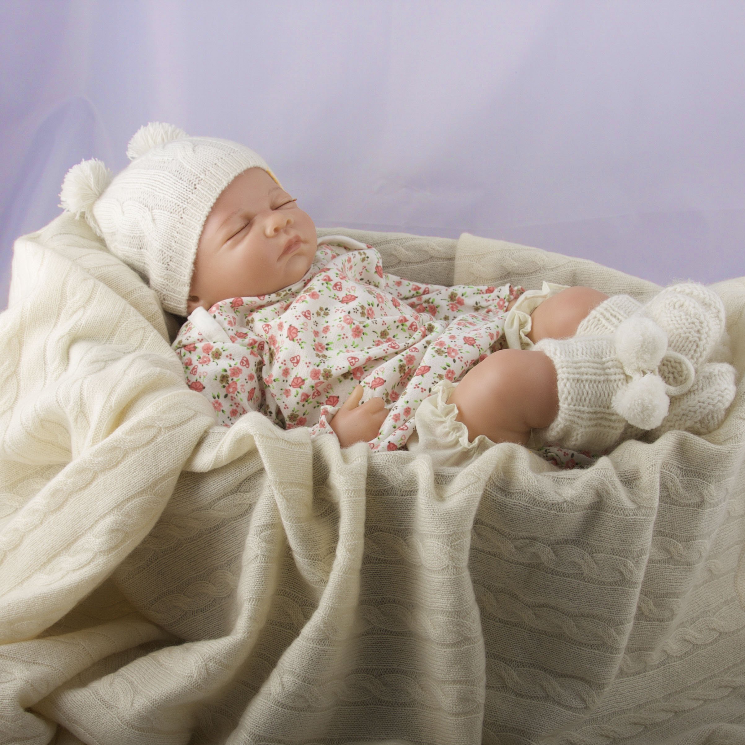 Soft Cream Baby Blanket - Cozy & Breathable for Newborns, Infants & Toddlers - Perfect for Nursery, Stroller, Car Seat & Bedtime Snuggles
