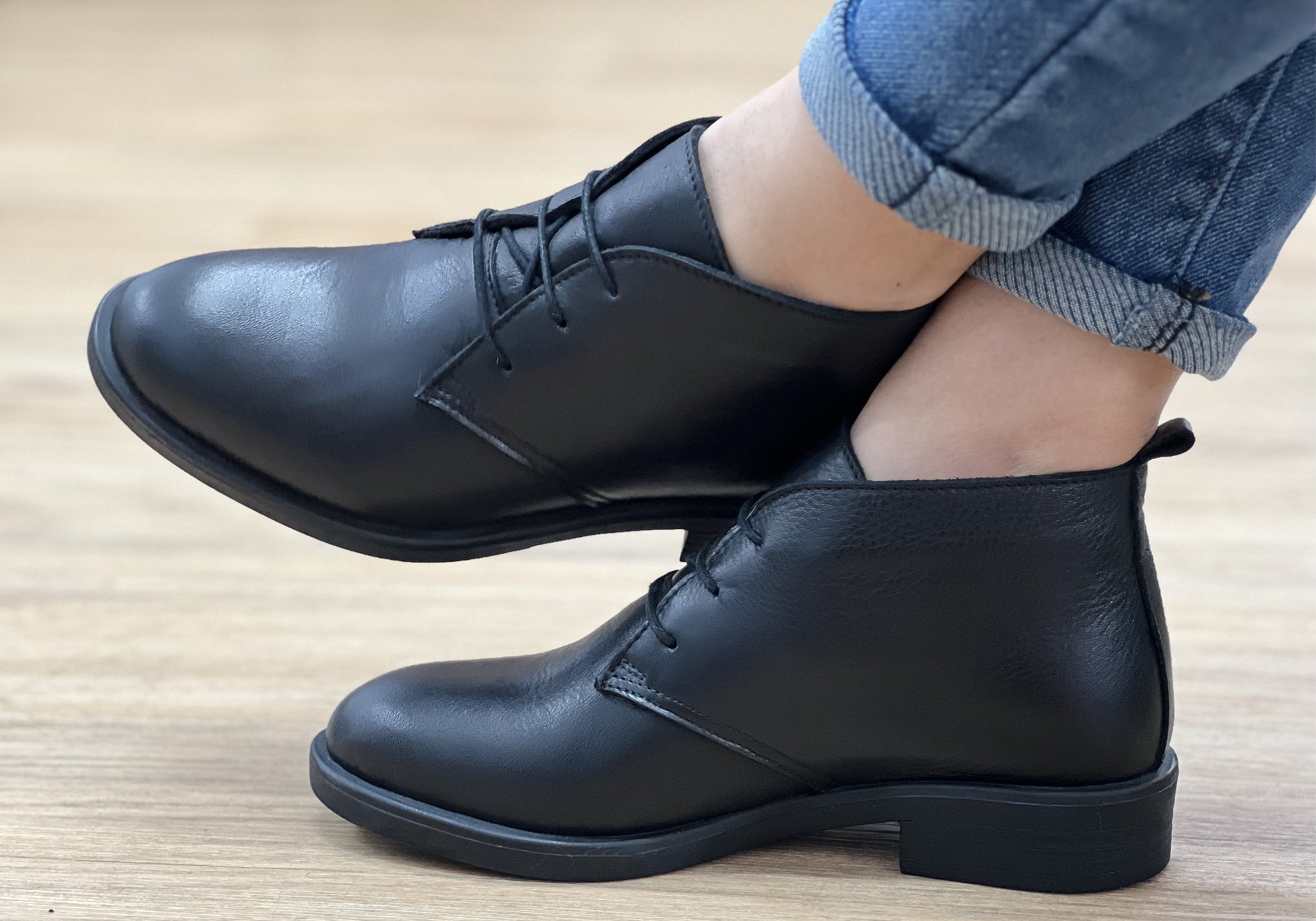 Orizonte Ajorn Women's European Comfortable Leather Ankle Boots - Stylish & Comfortable Winter Boots for Walking, Work & Casual Outfits