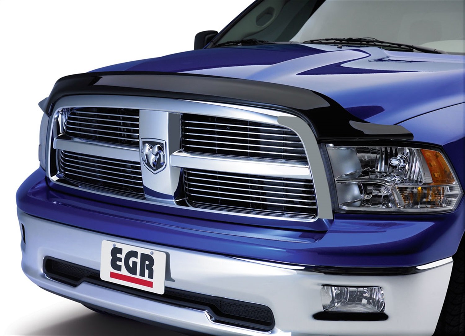 EGR 392651 Smoke Hood Cover for Chevy Silverado GMC Sierra - Durable Replacement Part for Truck Accessories & Off-Road Protection