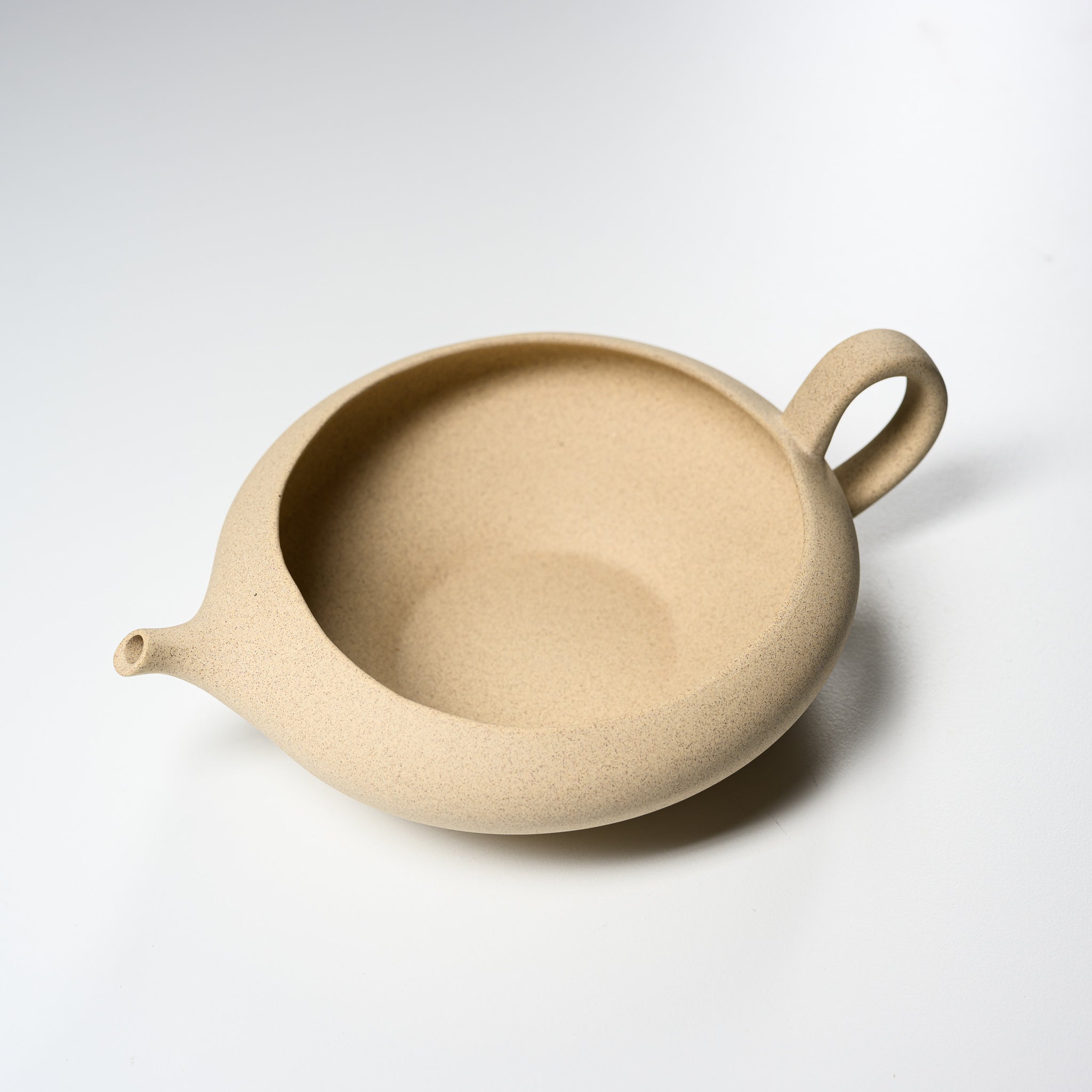 Premium Tokoname Ware Yuzamashi - JINSUI TOKI Series Kinari Japanese Tea Cooling Pitcher for Matcha & Green Tea Ceremony | Elegant & Functional Design for Tea Lovers