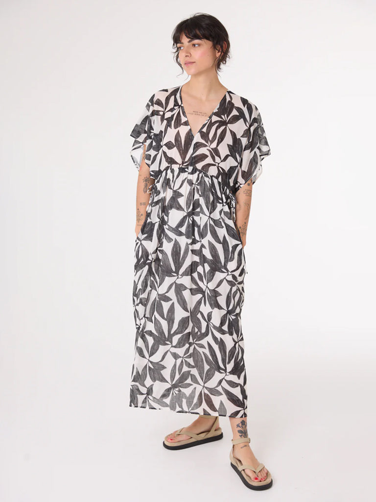 Sacrécoeur Alba Black and White Dress for Women - Elegant Floral Print Party Dress for Evening, Wedding, and Special Occasions