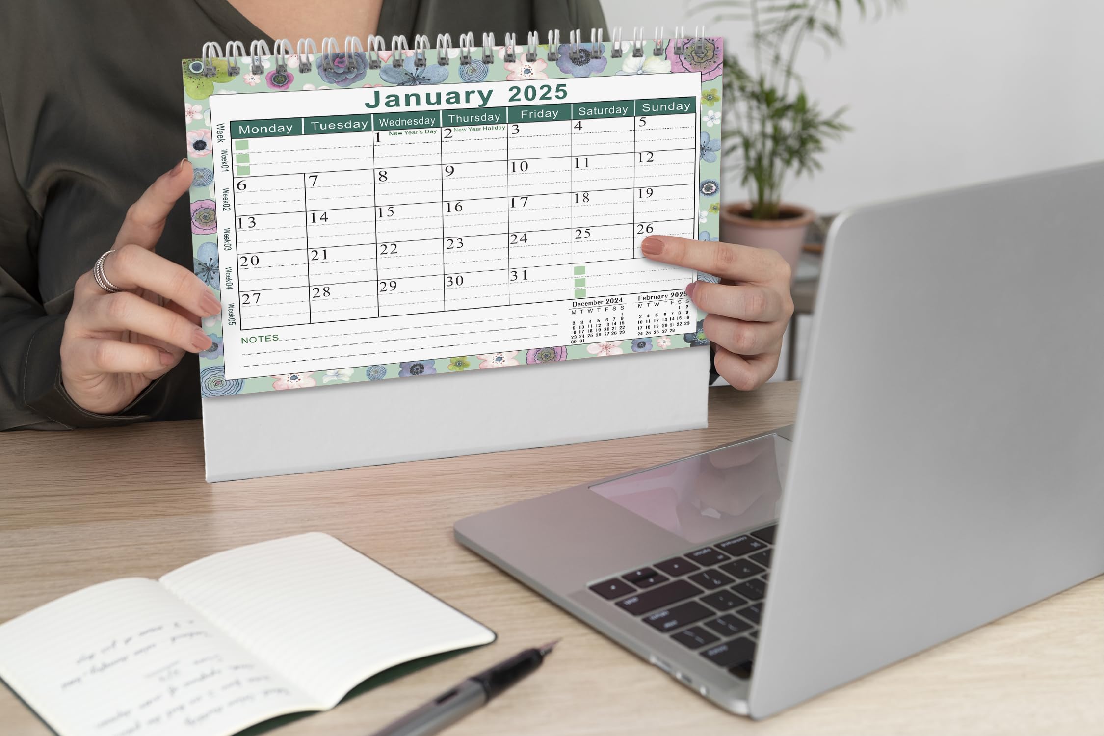 AEYAKA 2024-2025 16-Month Standing Desk Calendar | September 2024 to December 2025 | 20cm x 20.5cm Flip Desktop Planner | Perfect for Office, Home & School Organization (Model C08)
