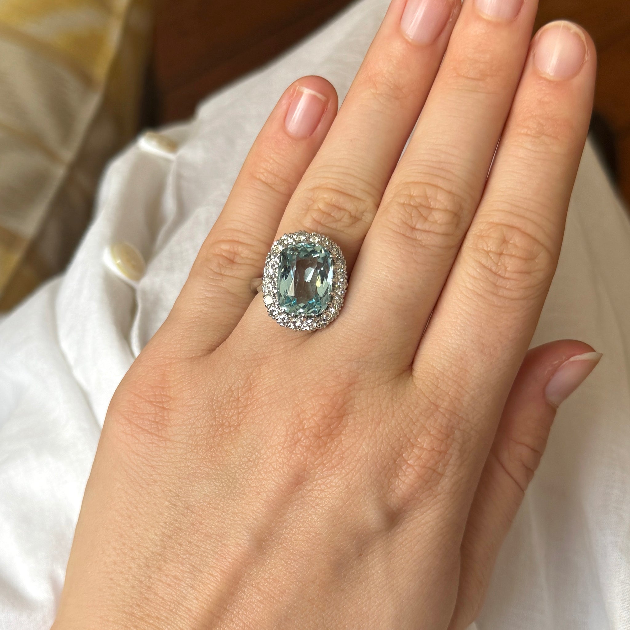Vintage 6.75 Carat Total Weight Aquamarine & 1 Carat Diamond Cluster 18K Gold Ring for Women - Perfect for Engagement, Anniversary & Special Occasion Gifts