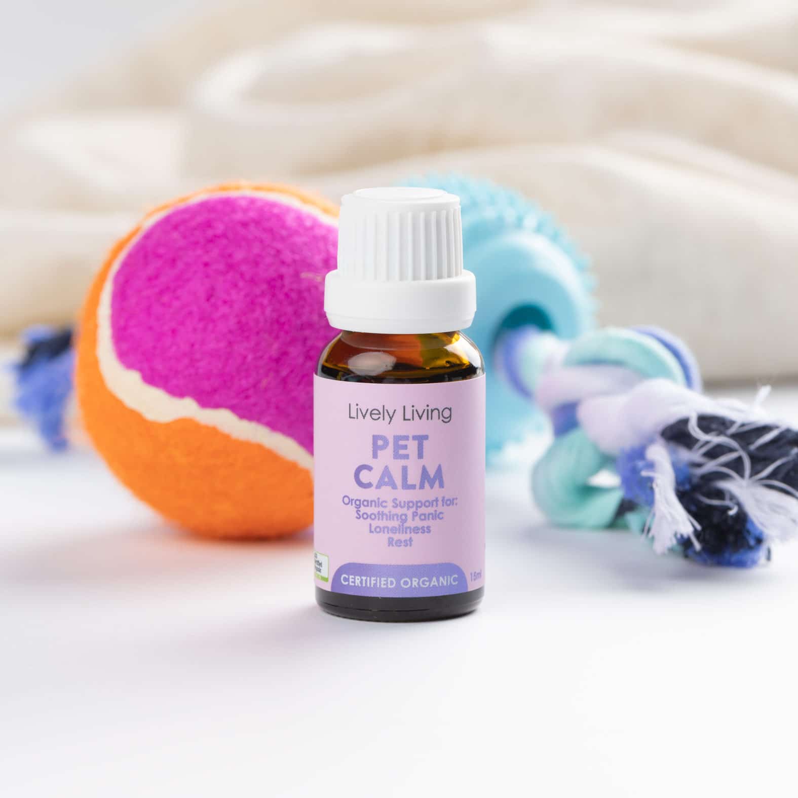 Organic Pet Calming Essential Oil - 15ml Natural Stress Relief for Dogs & Cats - Perfect for Travel, Vet Visits & Anxiety Relief