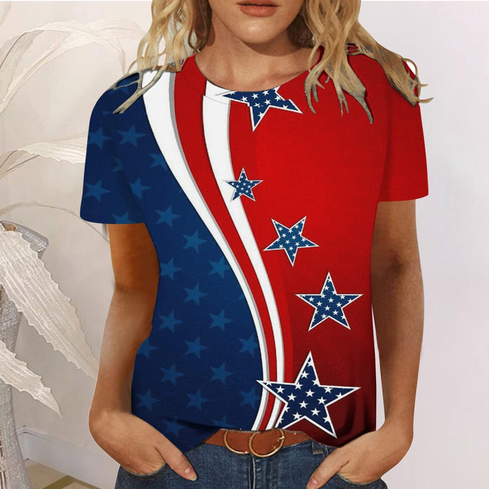 American Flag Patriotic T-Shirt for Women - Red White & Blue 4th of July Shirt, Loose Fit Graphic Tee | Perfect for Independence Day Celebrations, Summer BBQ Parties & Casual Outfits