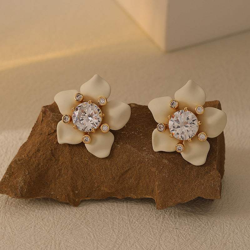 Dainty White Flower CZ Stud Earrings for Women | Cubic Zirconia Floral Earrings | Hypoallergenic Fashion Jewelry | Perfect for Weddings, Parties & Everyday Wear (DMS341)
