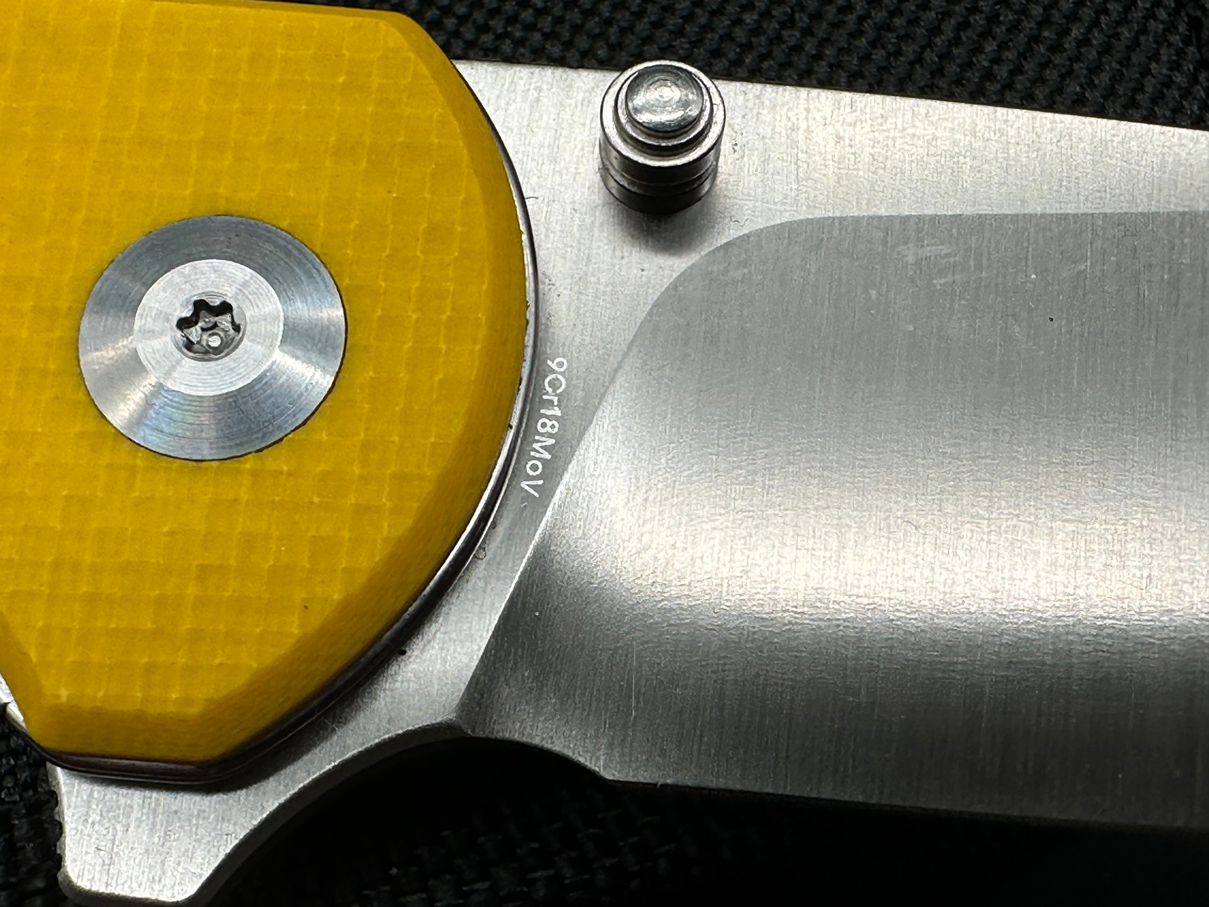 SENCUT PRAKTISK Folding Pocket Knife - Yellow G10 Handle, 9CR18MOV Stainless Steel Blade - EDC, Camping, Hiking & Outdoor Survival Tool