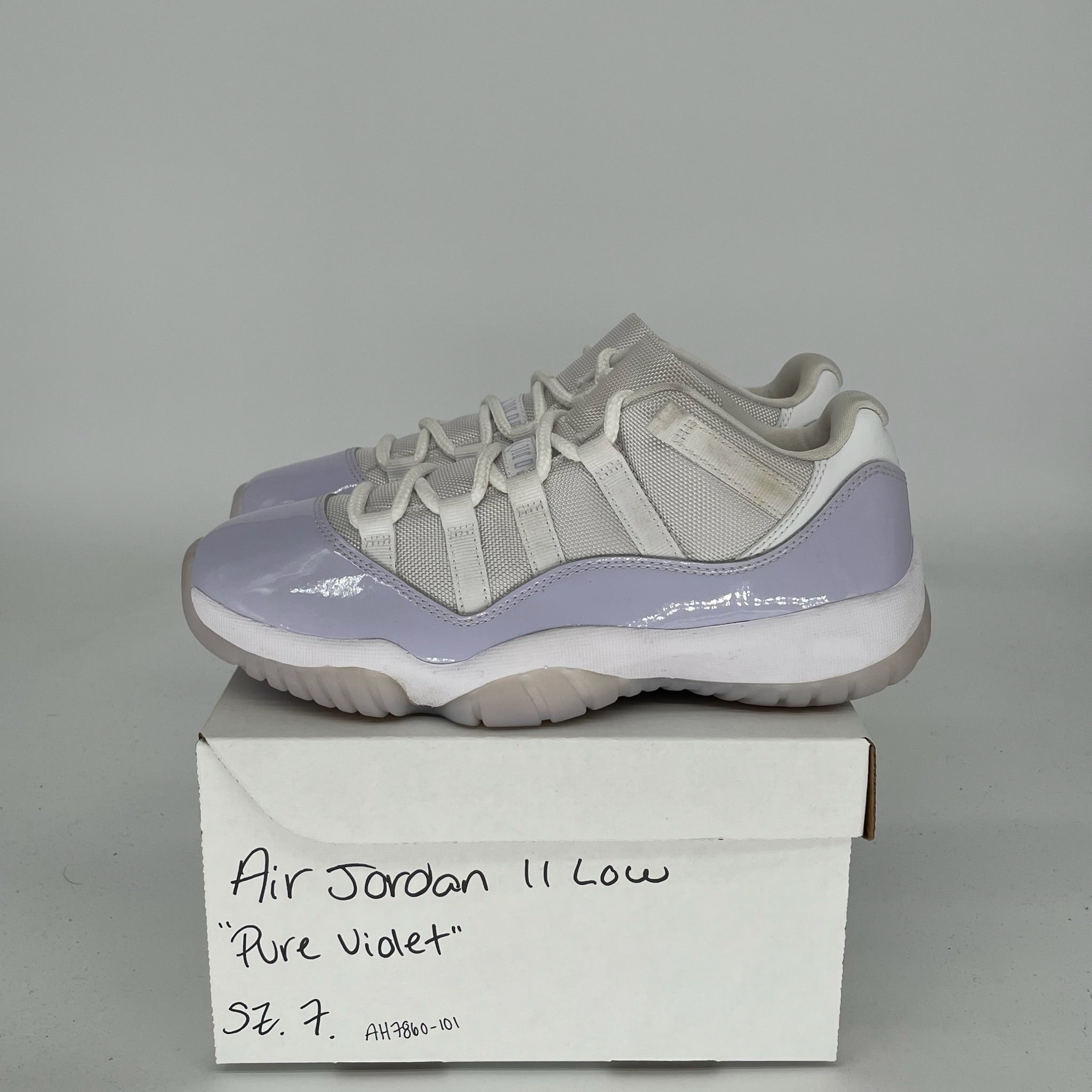 Air Jordan 11 Low Pure Violet Women's Shoes Size 7/8.5W AH7860-101 - Perfect for Casual Wear, Gym & Basketball Games
