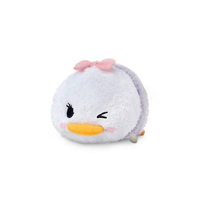Disney Daisy Duck Winking Tsum Tsum Mini Plush Toy - Cute Collectible Stuffed Animal for Kids, Disney Fans & Tsum Tsum Collectors - Perfect for Bedroom Decor, Gift Giving and Disney Themed Parties