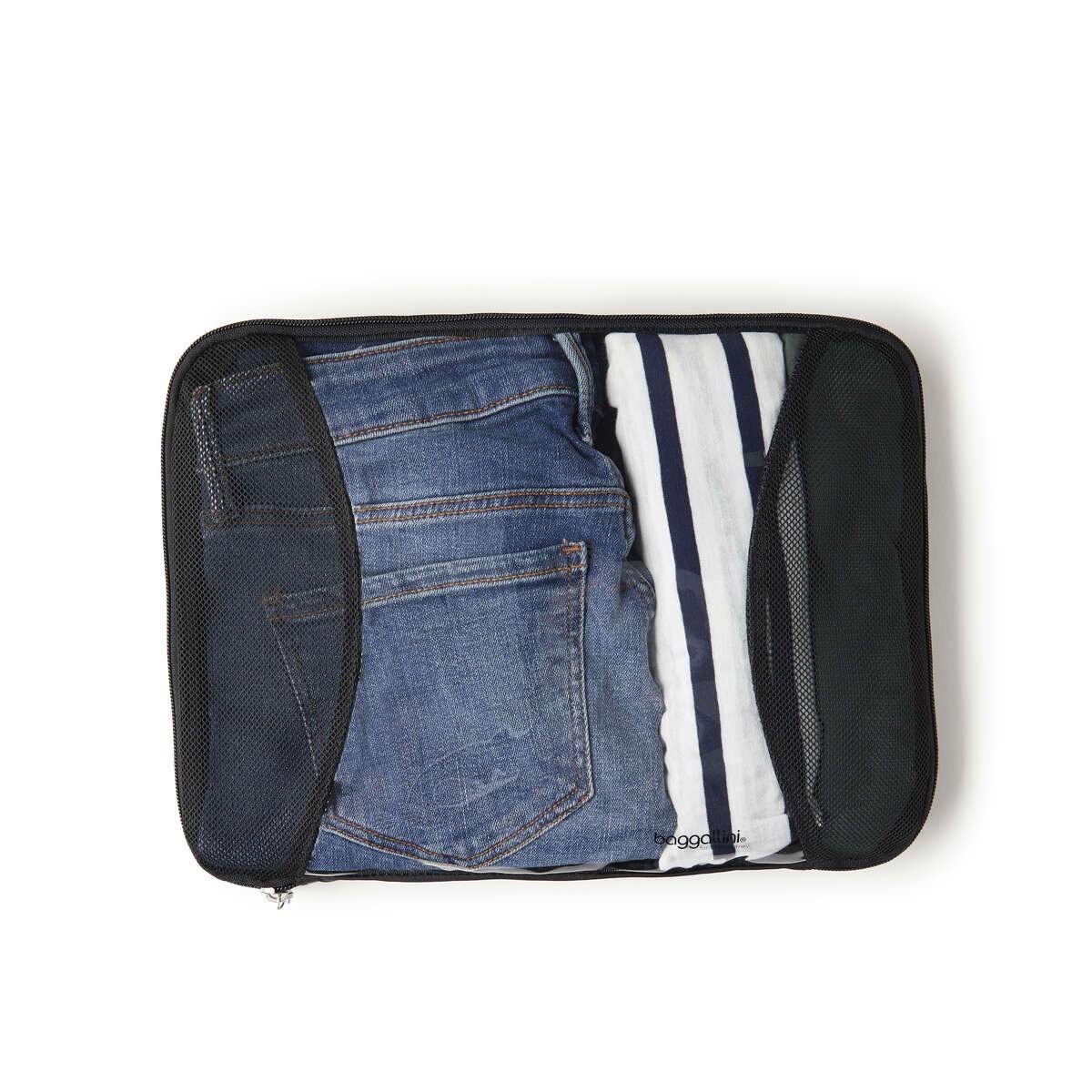 Baggallini 2 Medium & 1 Large Compression Packing Cubes for Travel - Space Saving Organizers for Suitcases, Backpacks & Carry-On Luggage