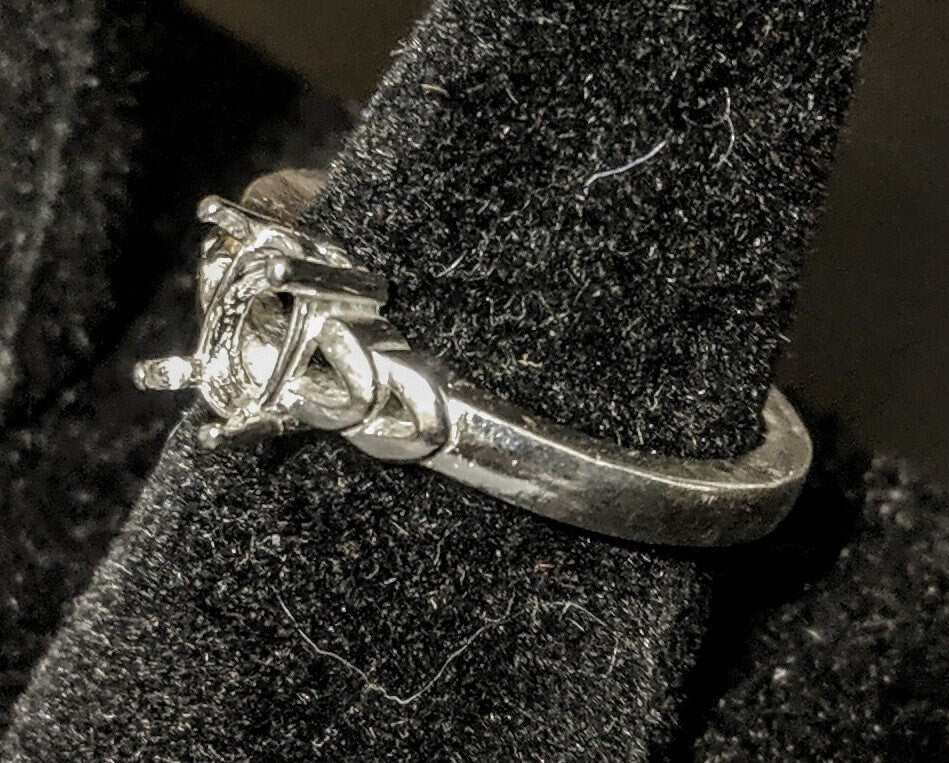 Solid Sterling Silver or 14kt Gold 7x5mm 20x15mm Oval Double Vee Shank Ring Setting - Size 7 (163847/143847) - Perfect for Engagement Rings, Wedding Bands & Jewelry Making