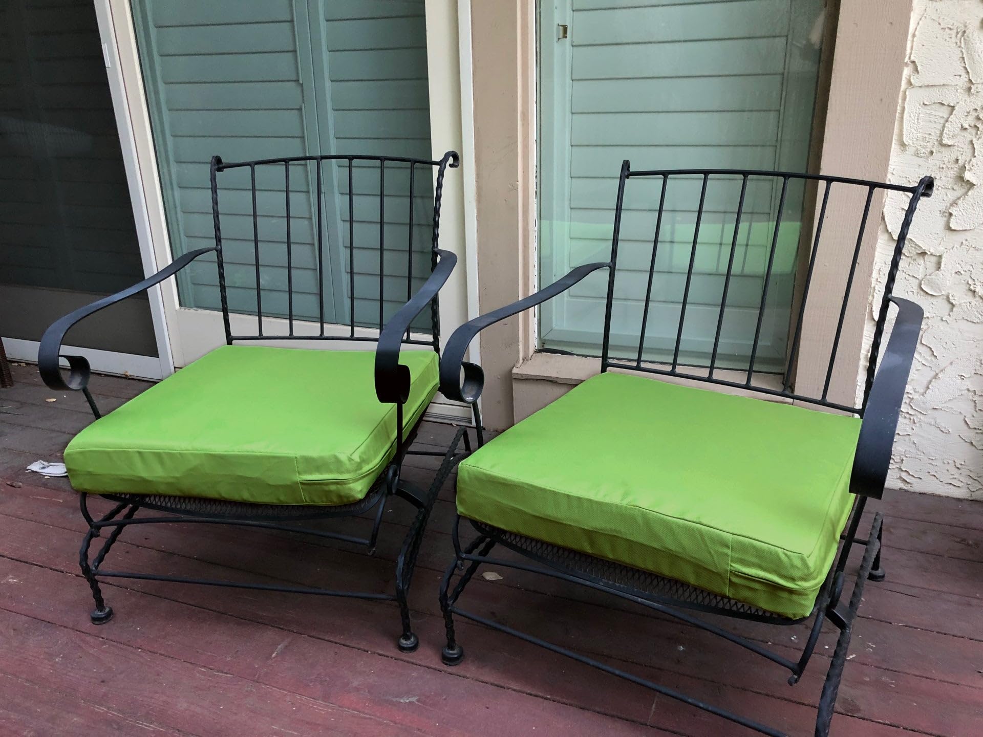 2 Pack 18x16x4 Inch Waterproof Outdoor Memory Foam Seat Cushions with Removable Cover - Perfect for Patio Furniture, Garden Sofa, Loveseat & Deep Seat Chairs (Green) - Ideal for Backyard Relaxation, Poolside Lounging & Outdoor Entertaining
